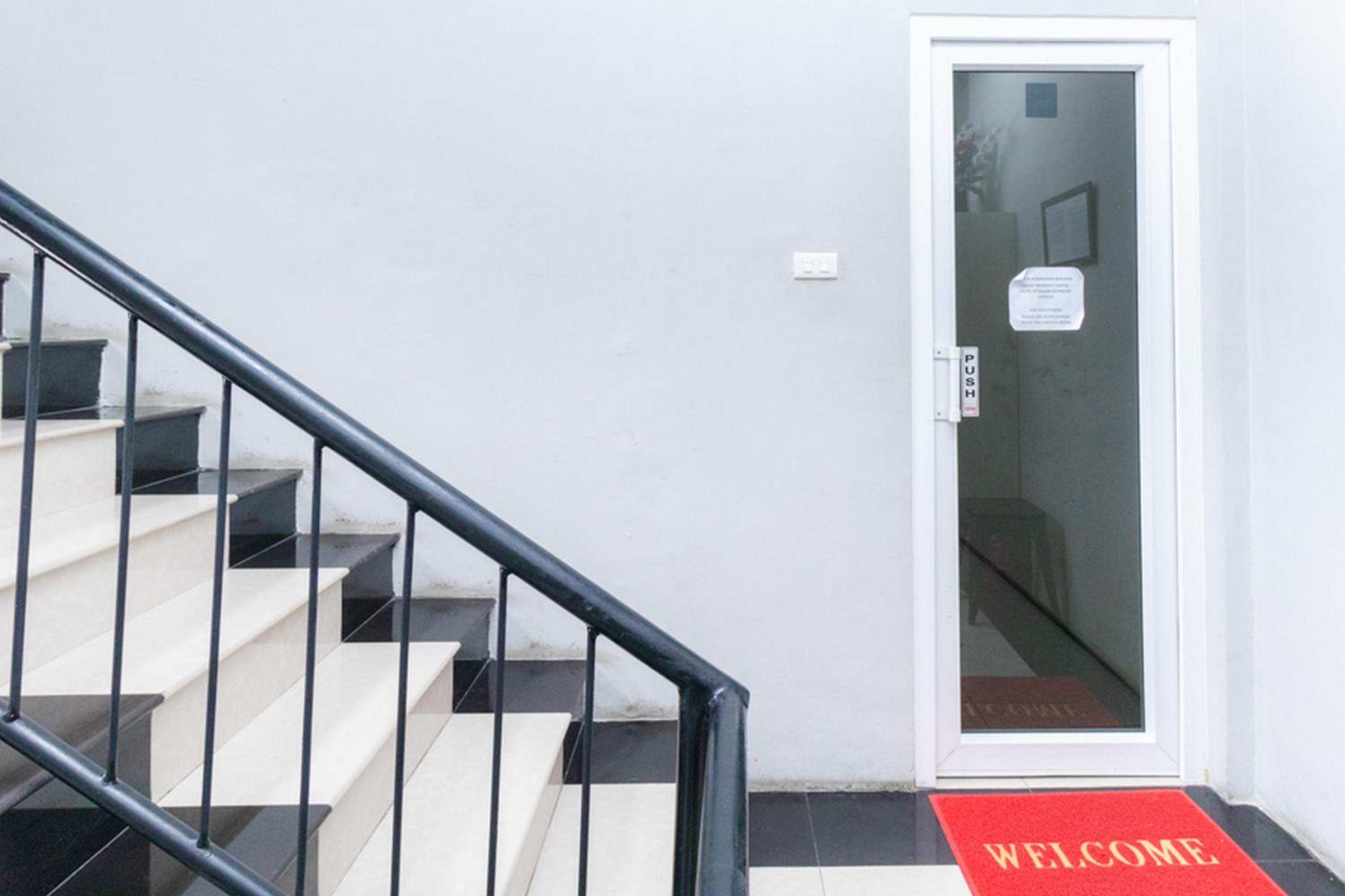 RedDoorz Hostel @ Capsule Inn Medan, photo 34