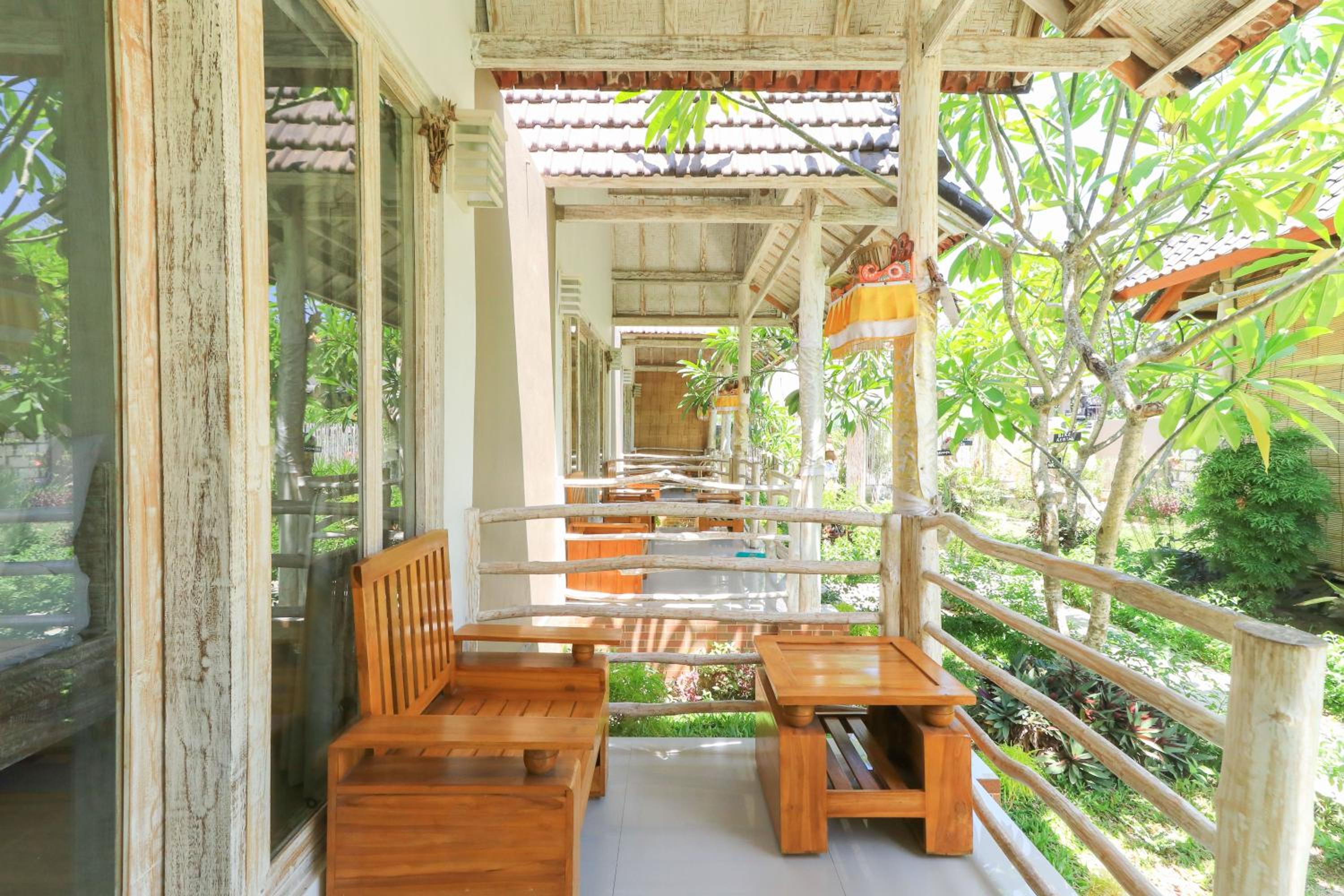 Angels Bungalow Nusa Penida view 4