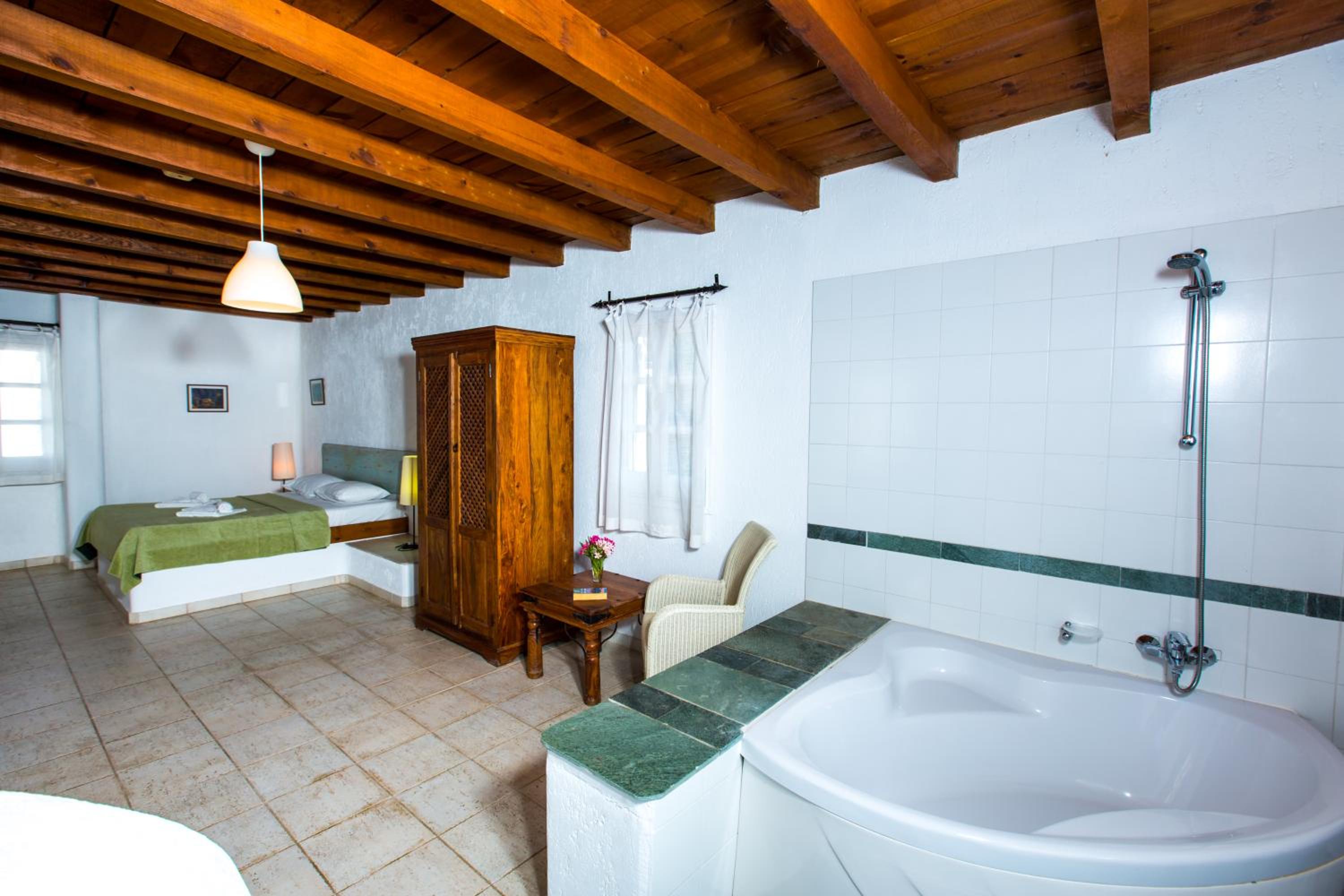 Villa Clarissa & Carmel View view 4