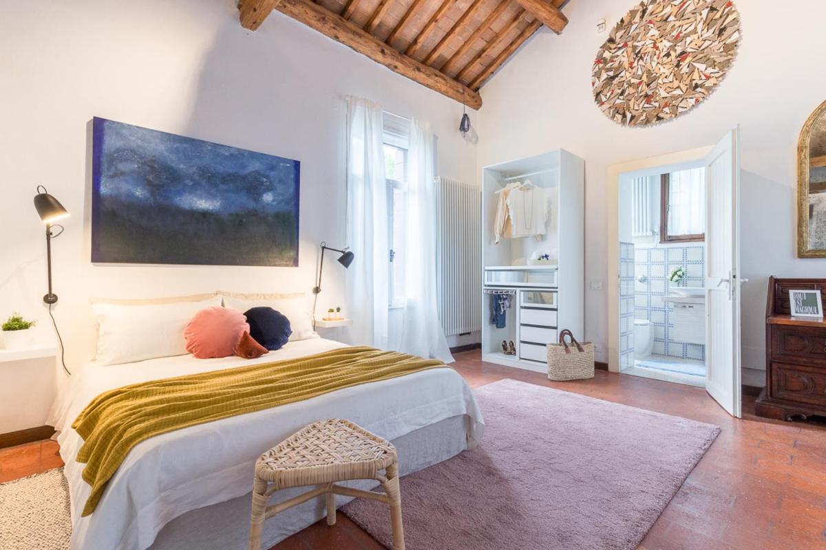 Splendido casale immerso nella natura view 3