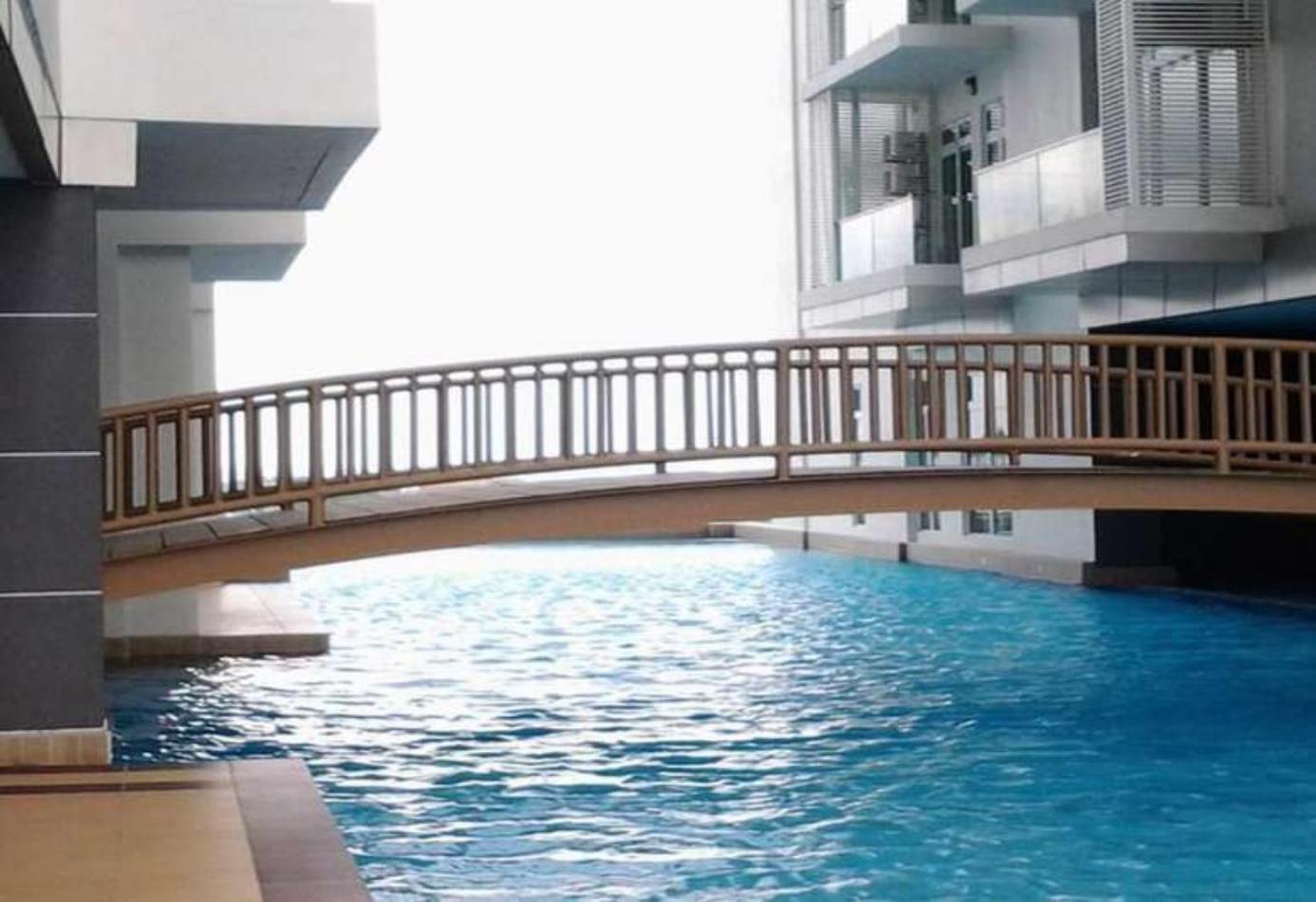Signature Private Pool 16pax KSL Midvalley