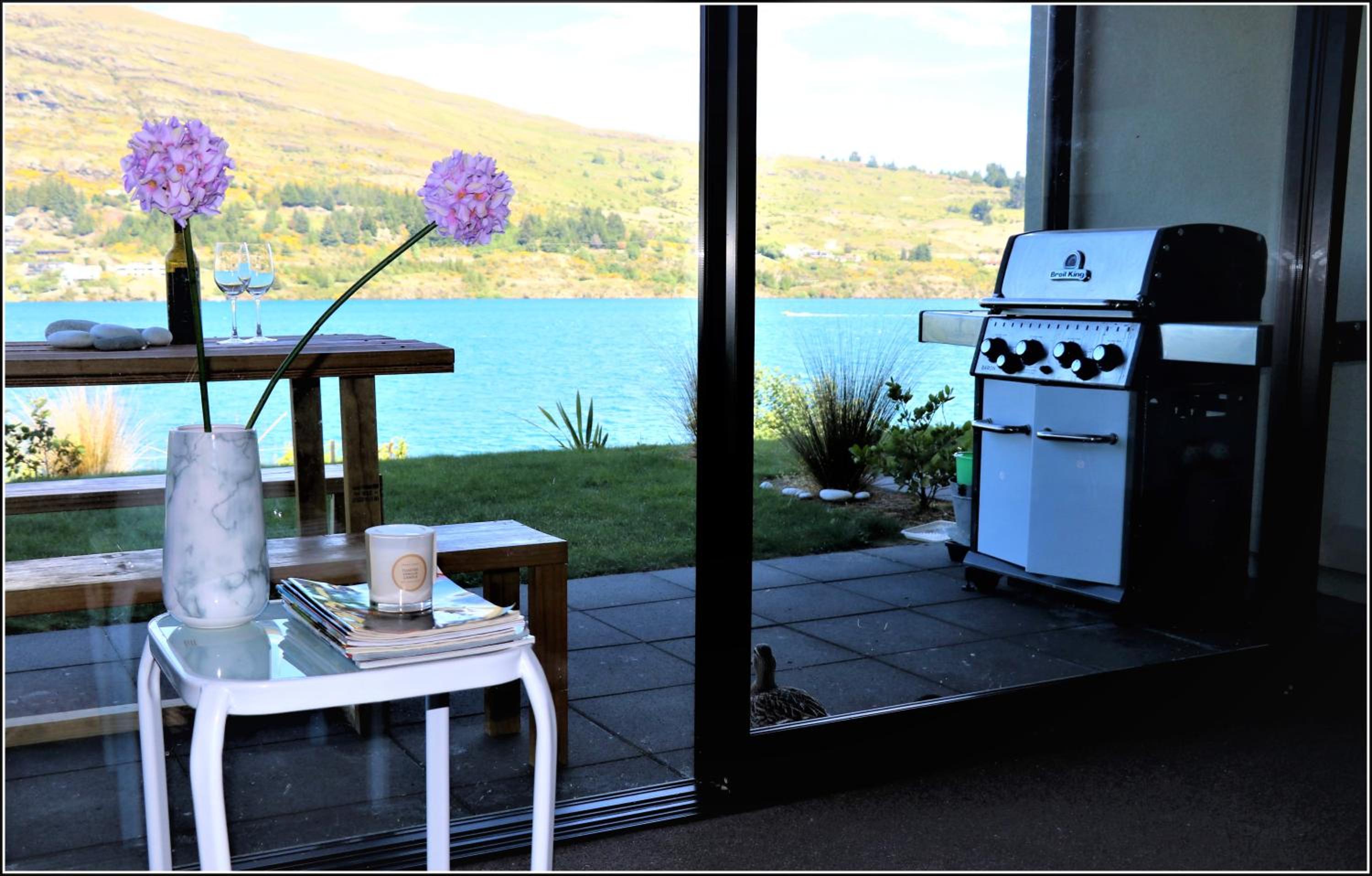 Queenstown's New Lakefront Marvel