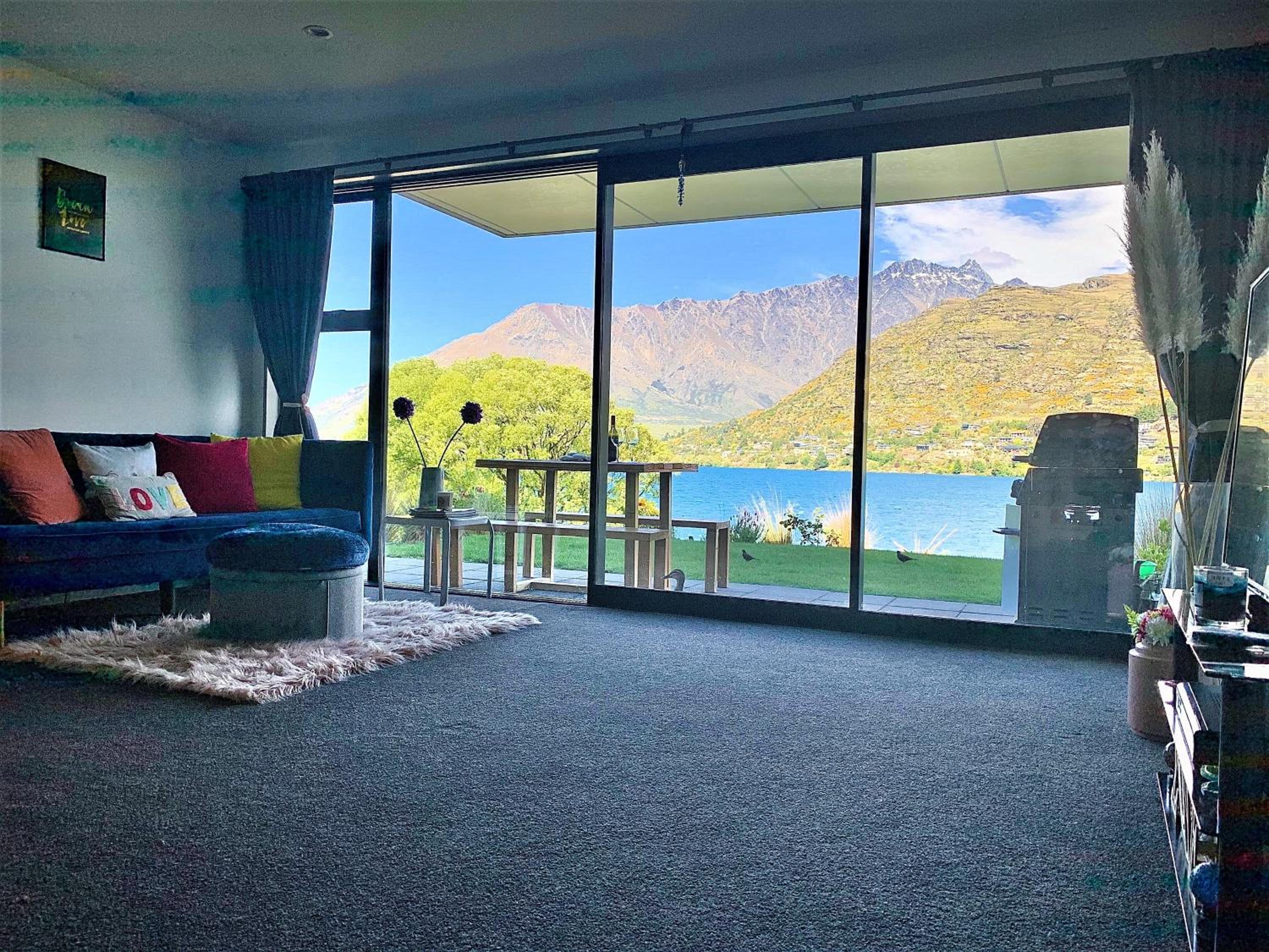 Queenstown's New Lakefront Marvel