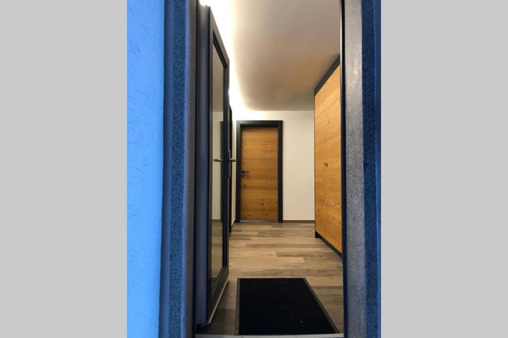Grand appartement avec terrasse à Chez-Les-Reuses