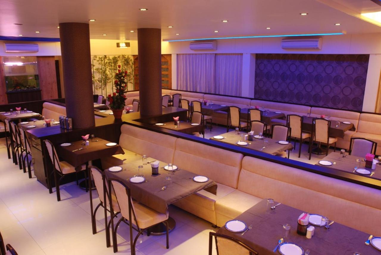 Food & Beverage