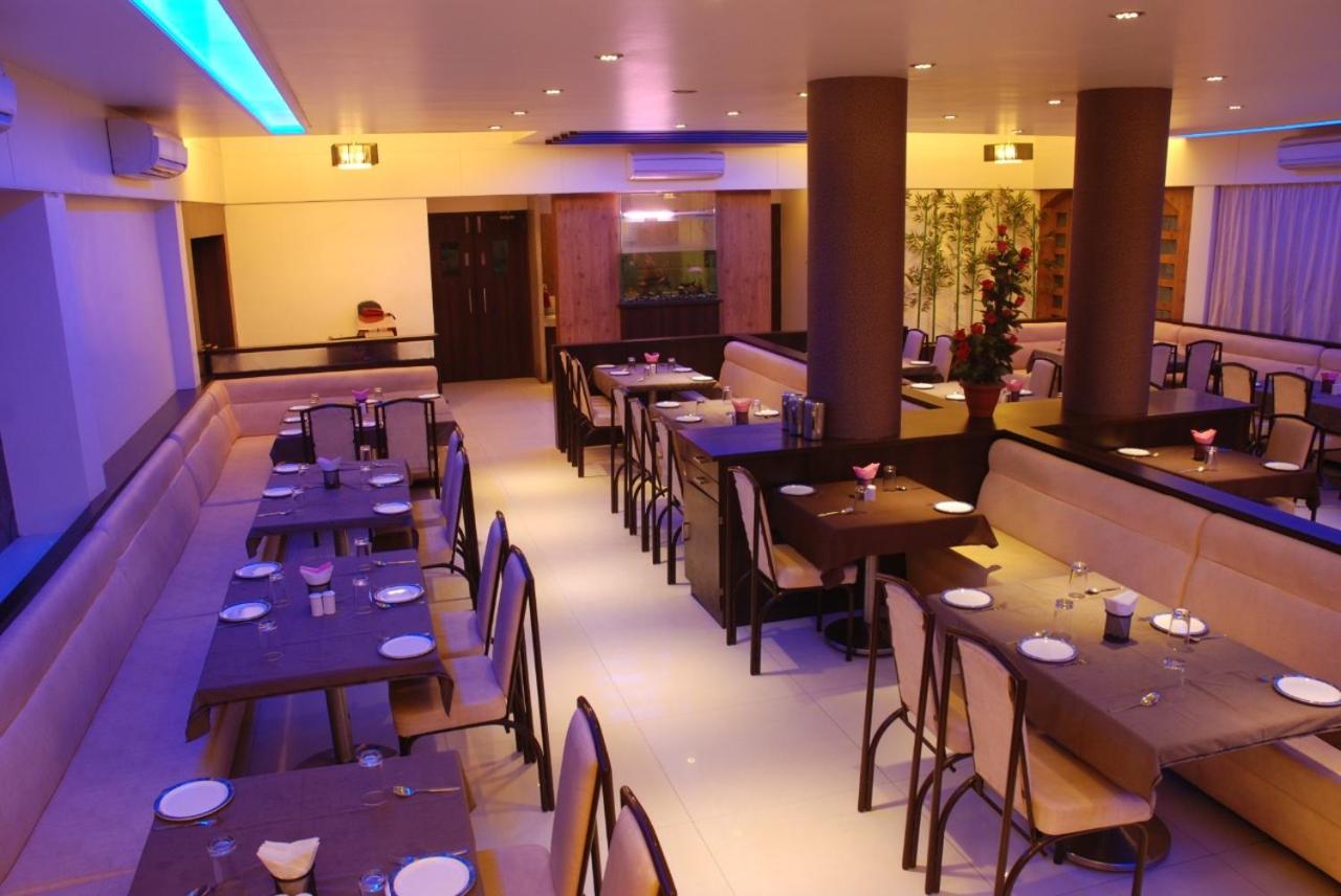 Food & Beverage