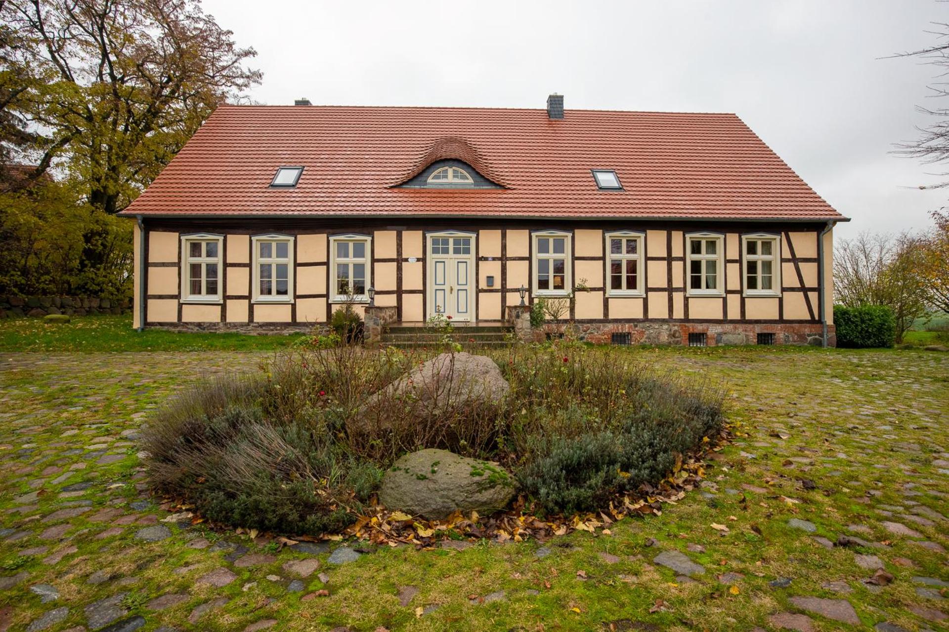 Photo 44