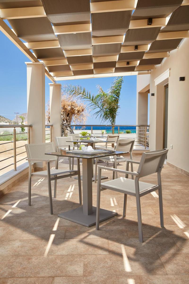 outdoor BBQ area