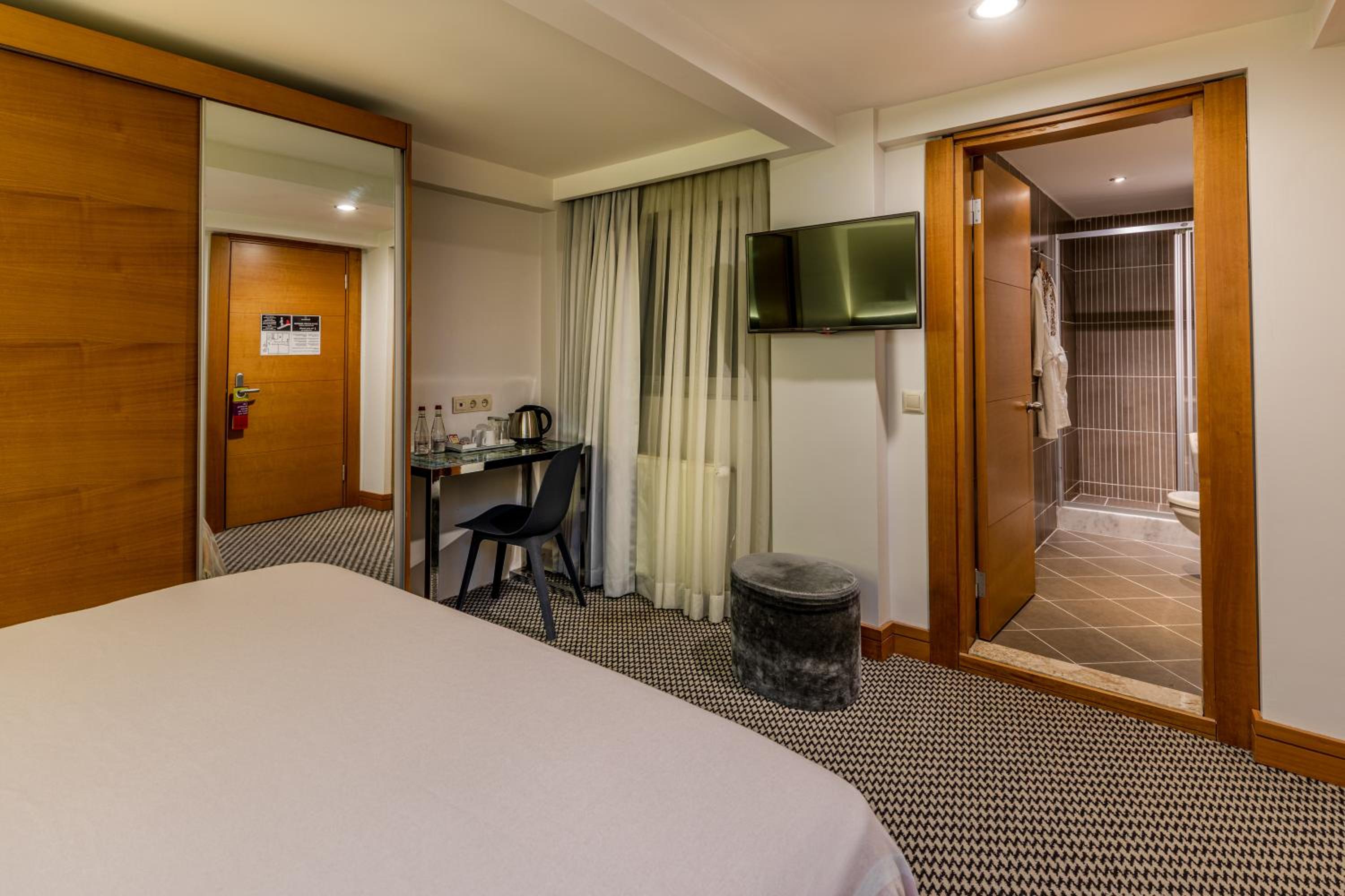 Parkhouse Hotel & Spa - Image 7