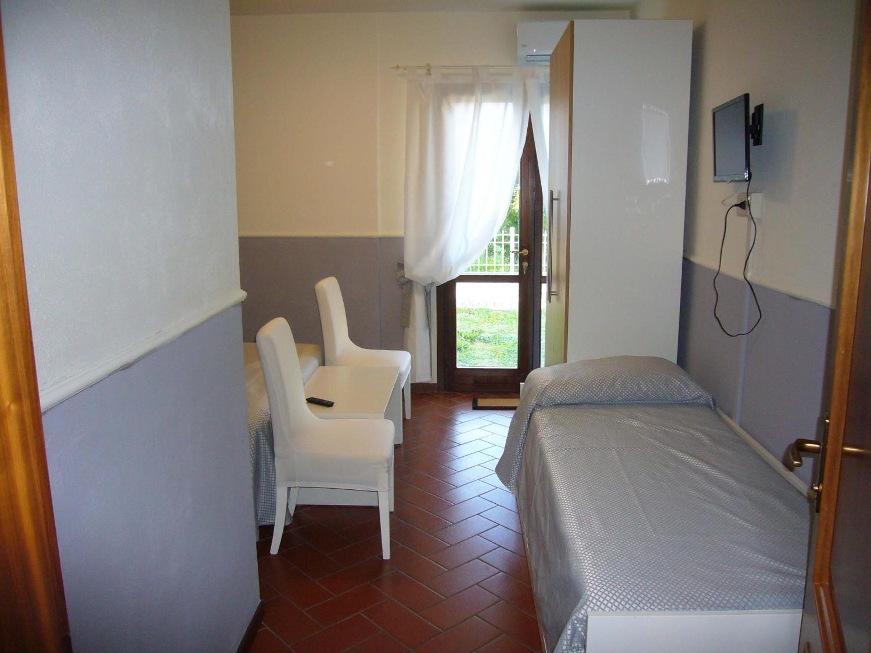 Photo 17