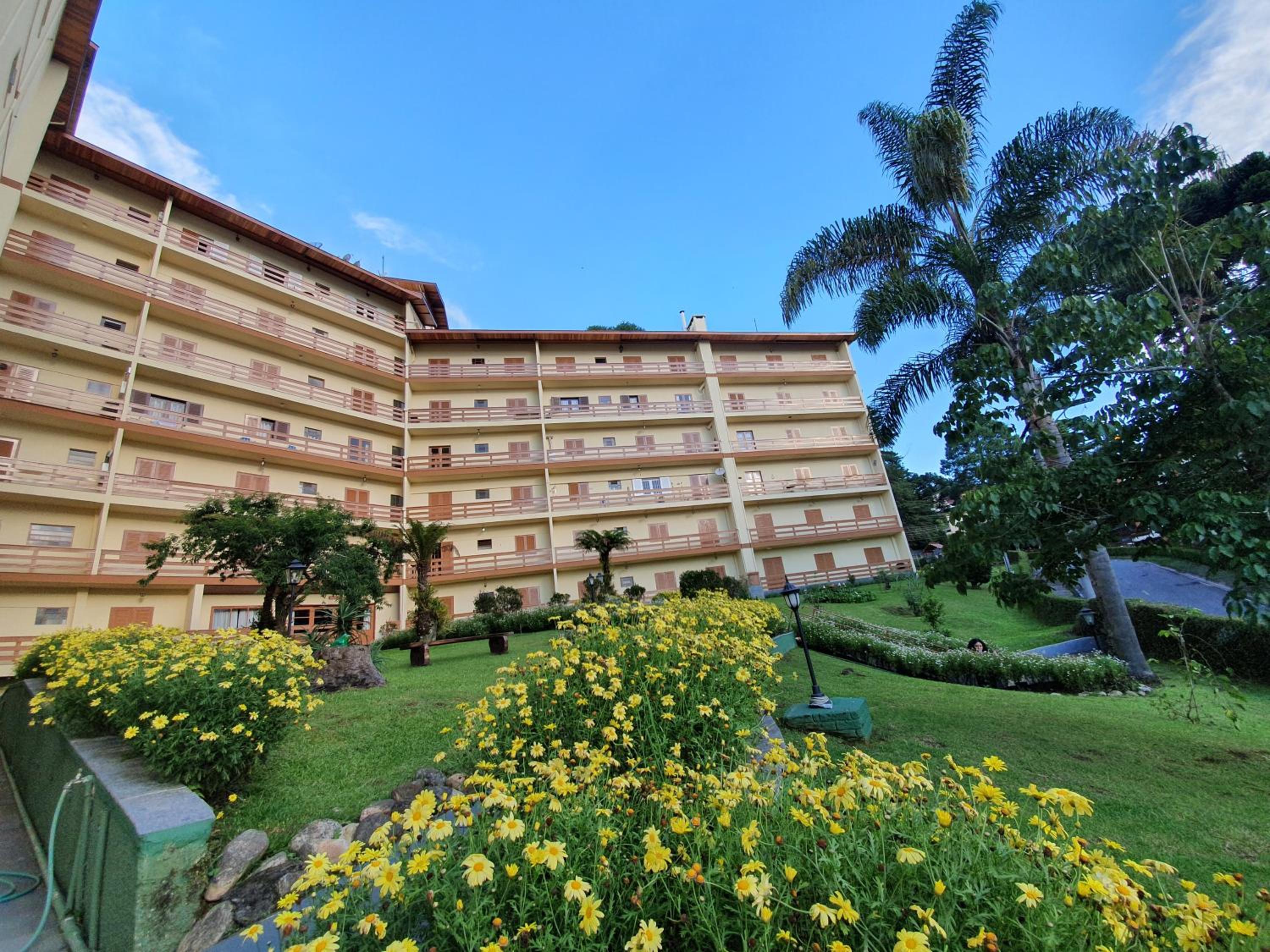 Apartamento no Capivari com Elevador
