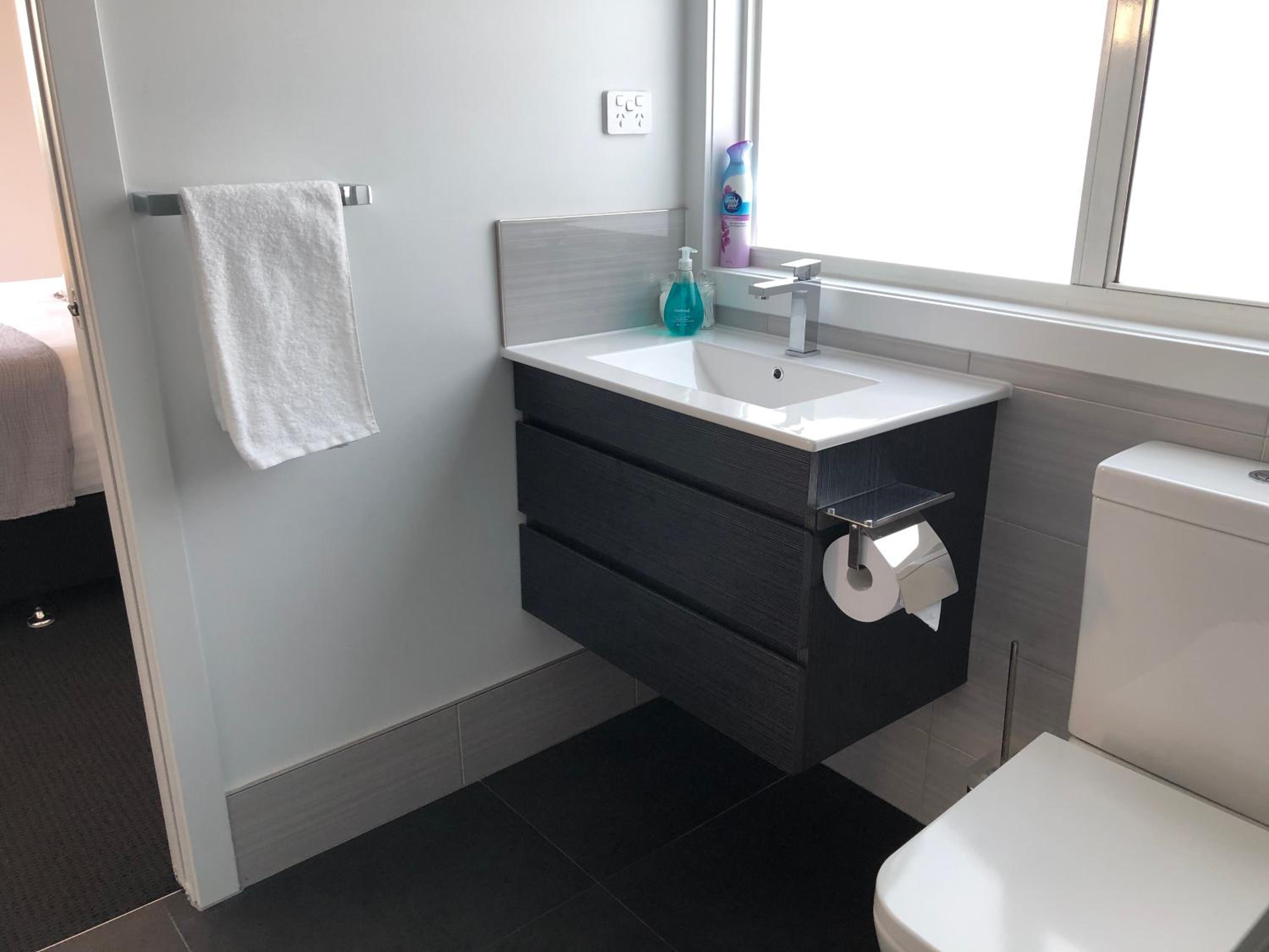 BINALONG BRAE @ Bay of Fires Two bedroom both with ensuites