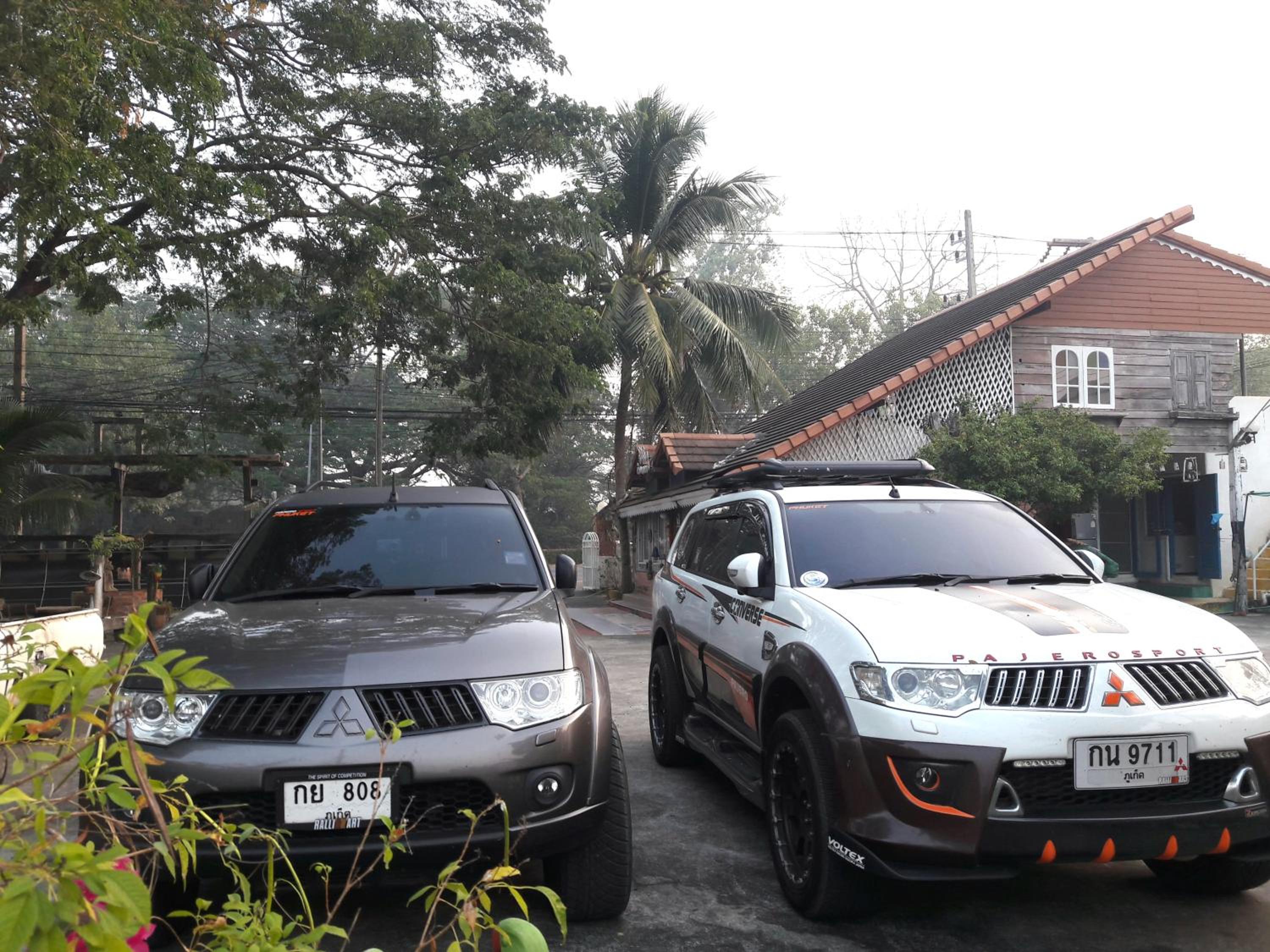 Scenic Riverside Resort