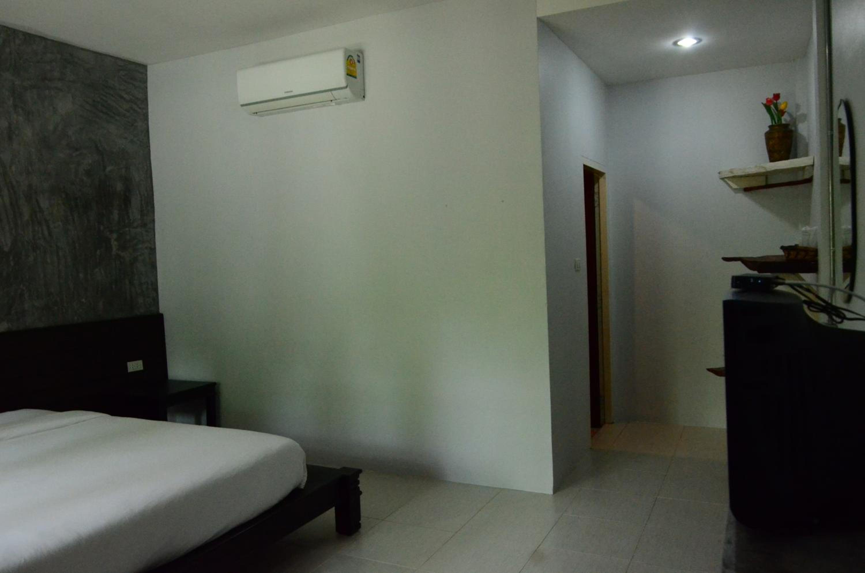 Khaolak Suthawan Resort - SHA Plus