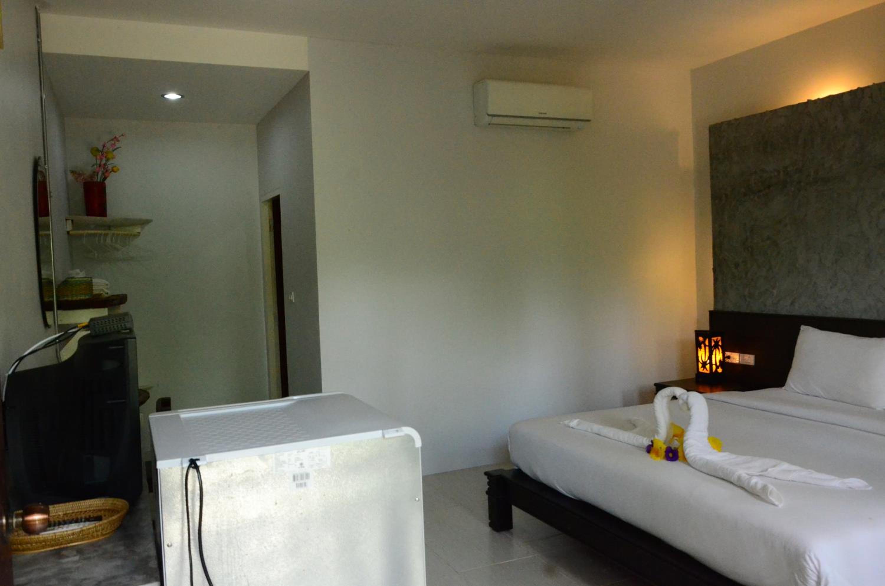 Khaolak Suthawan Resort - SHA Plus