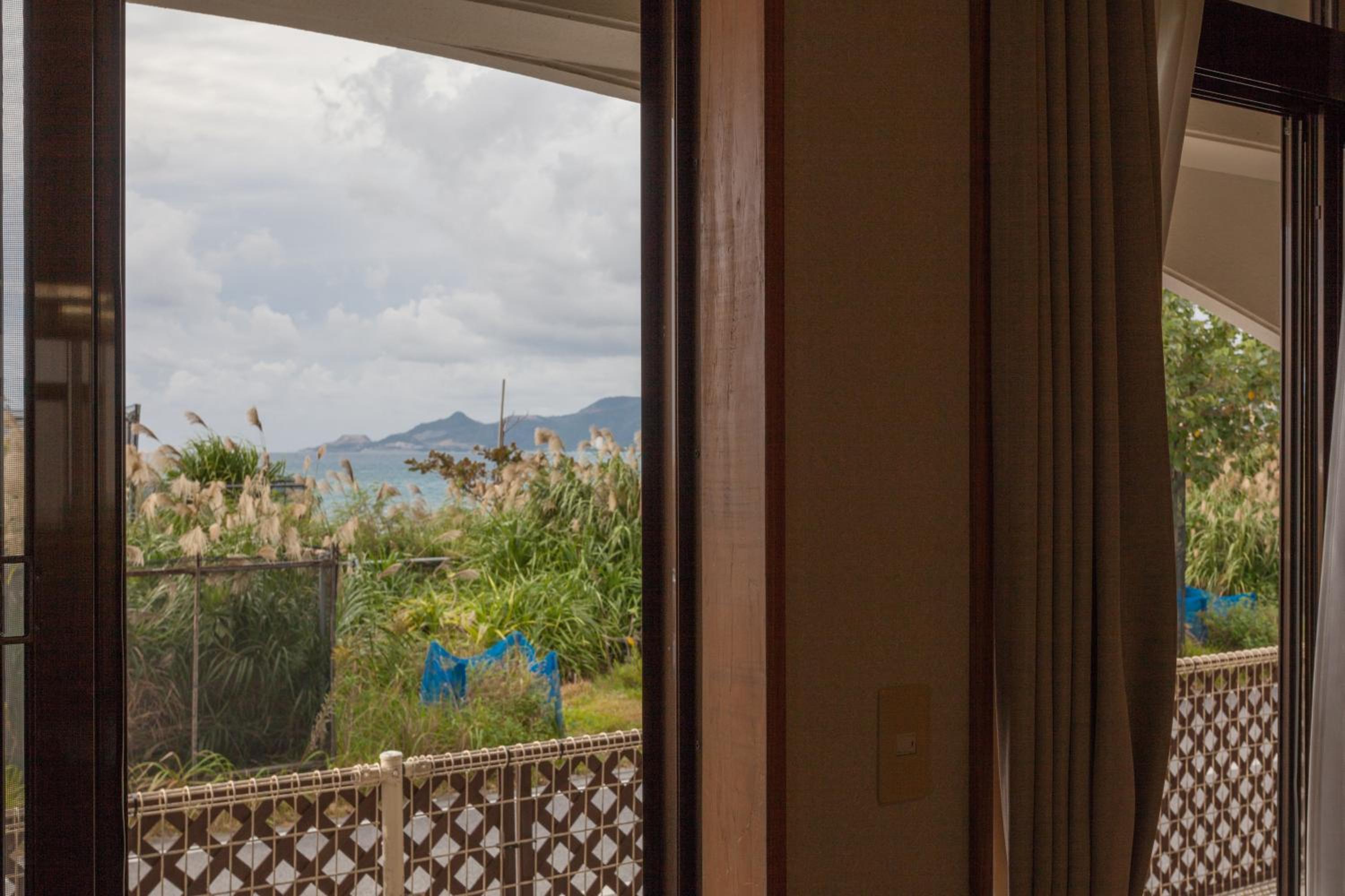 Kariyushi Condominium Resort Sea Side House