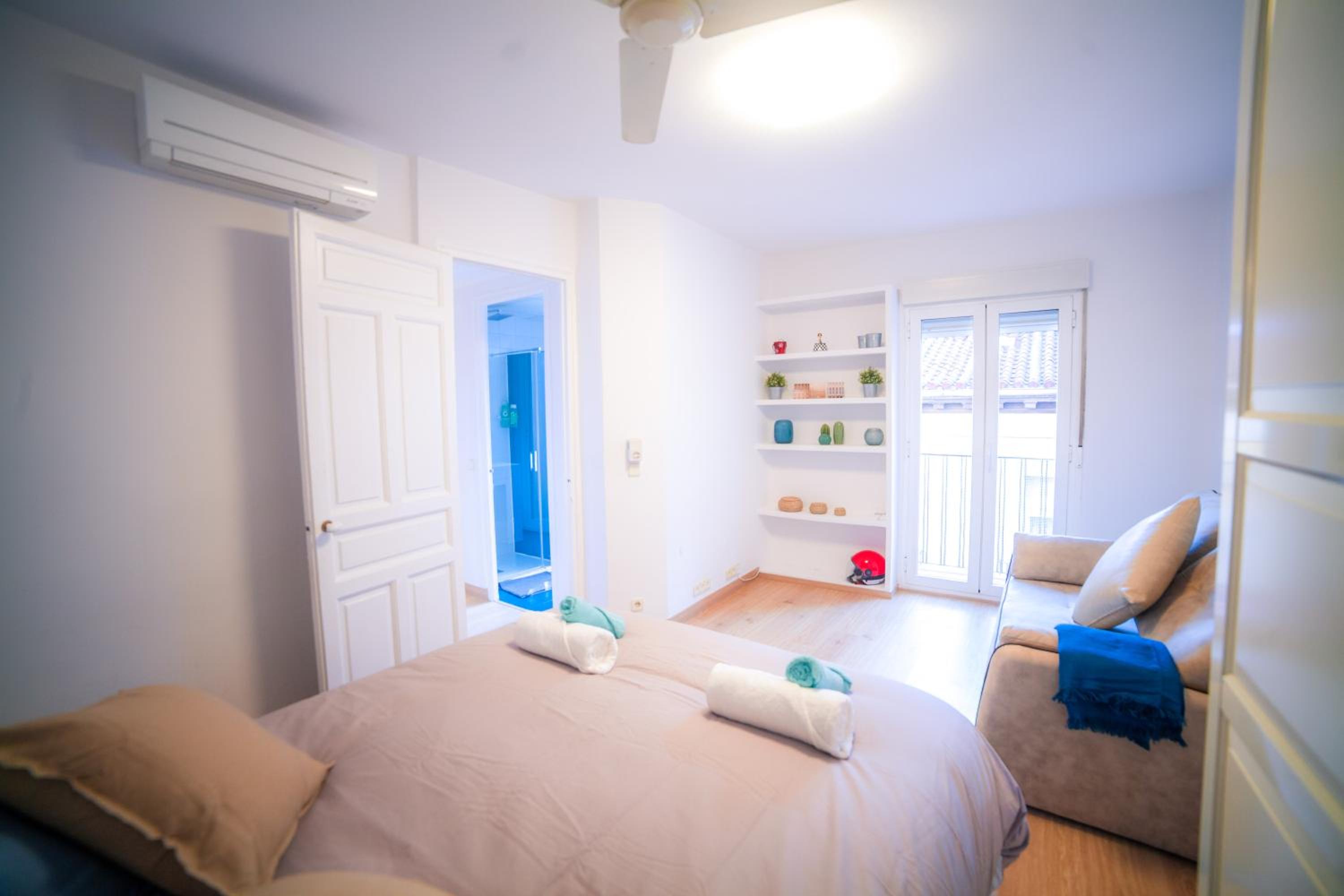 Apartment Madrid-Chueca view 4
