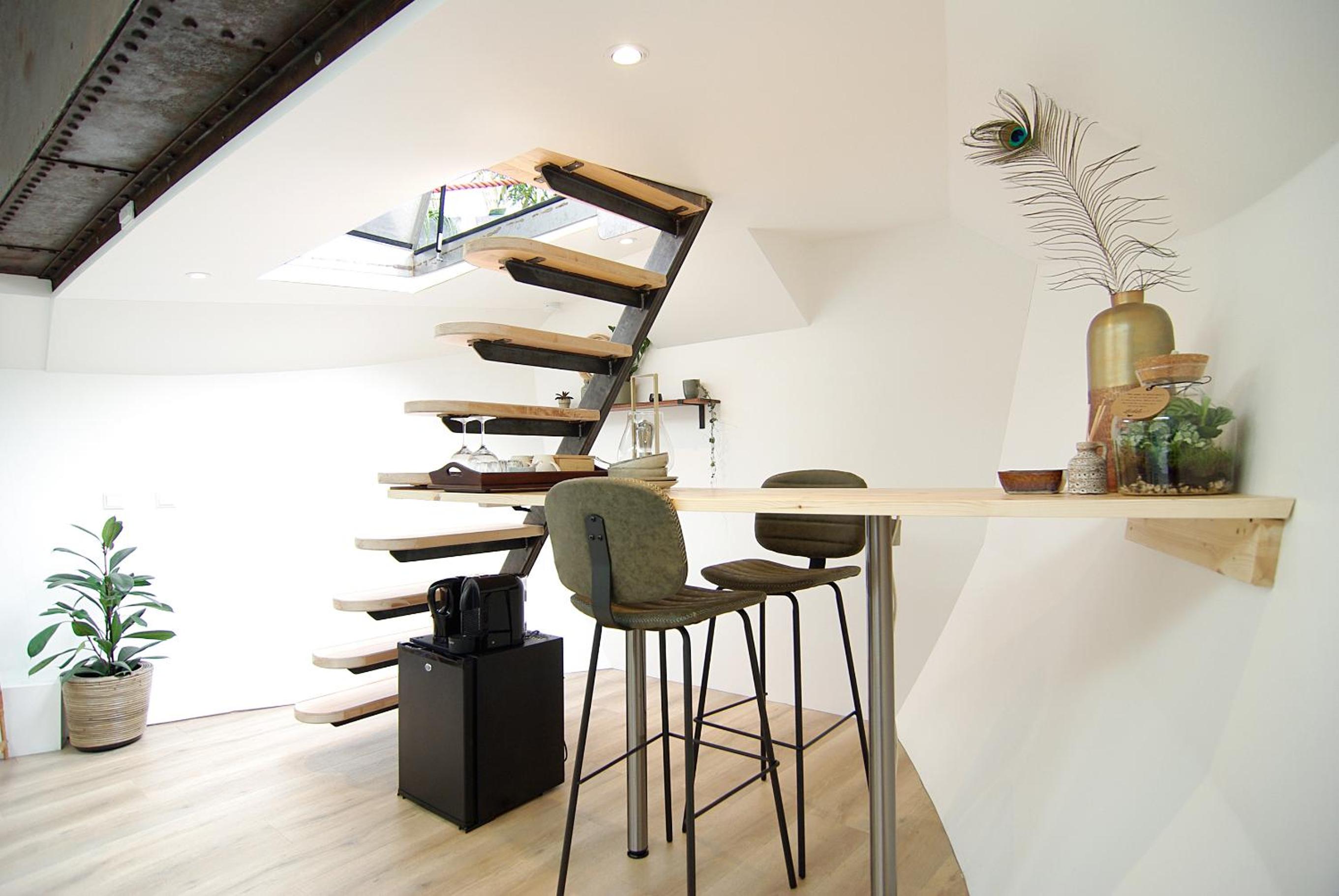 Eco HouseBoat