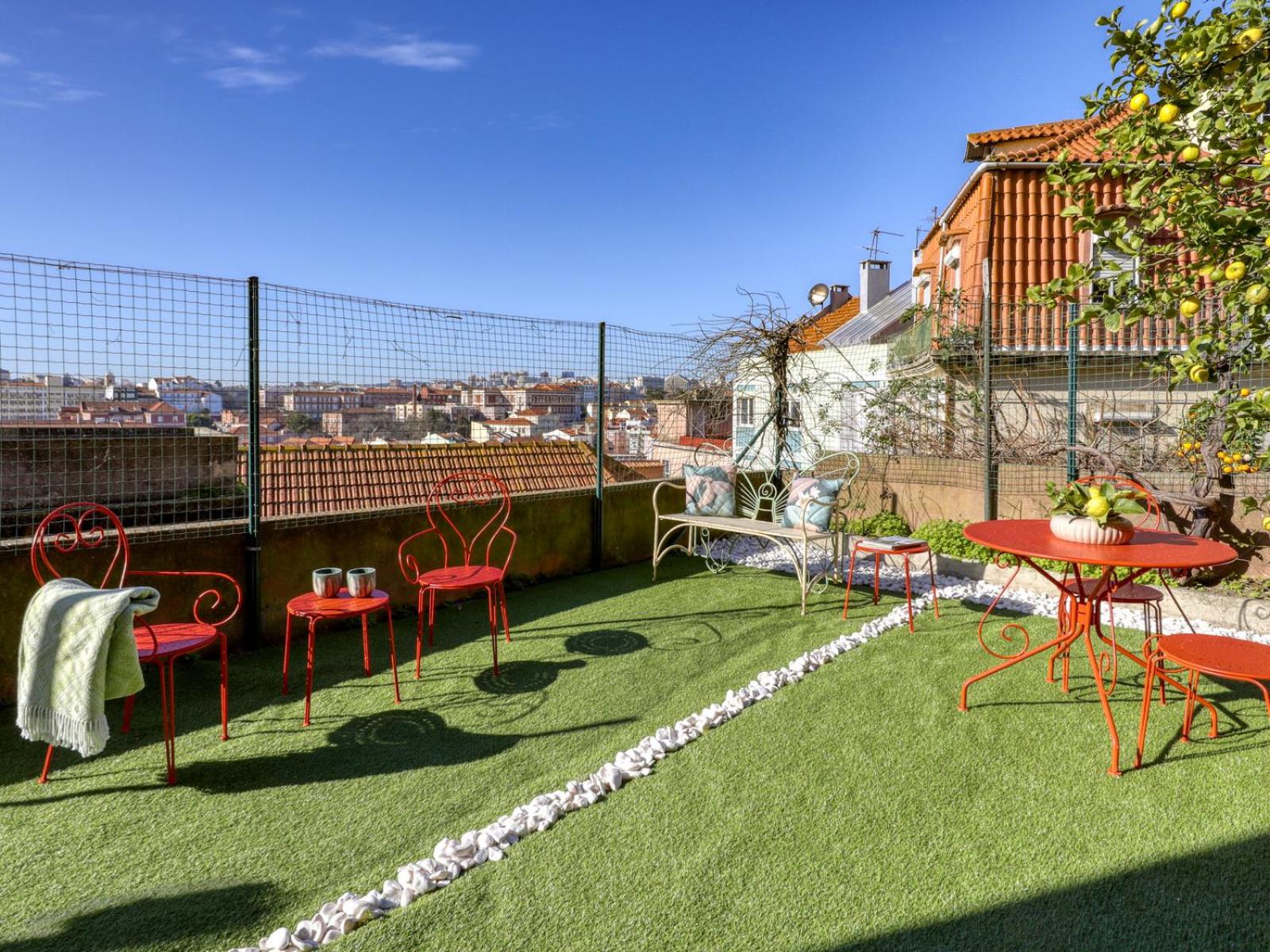 Lisbon Graça Terrace