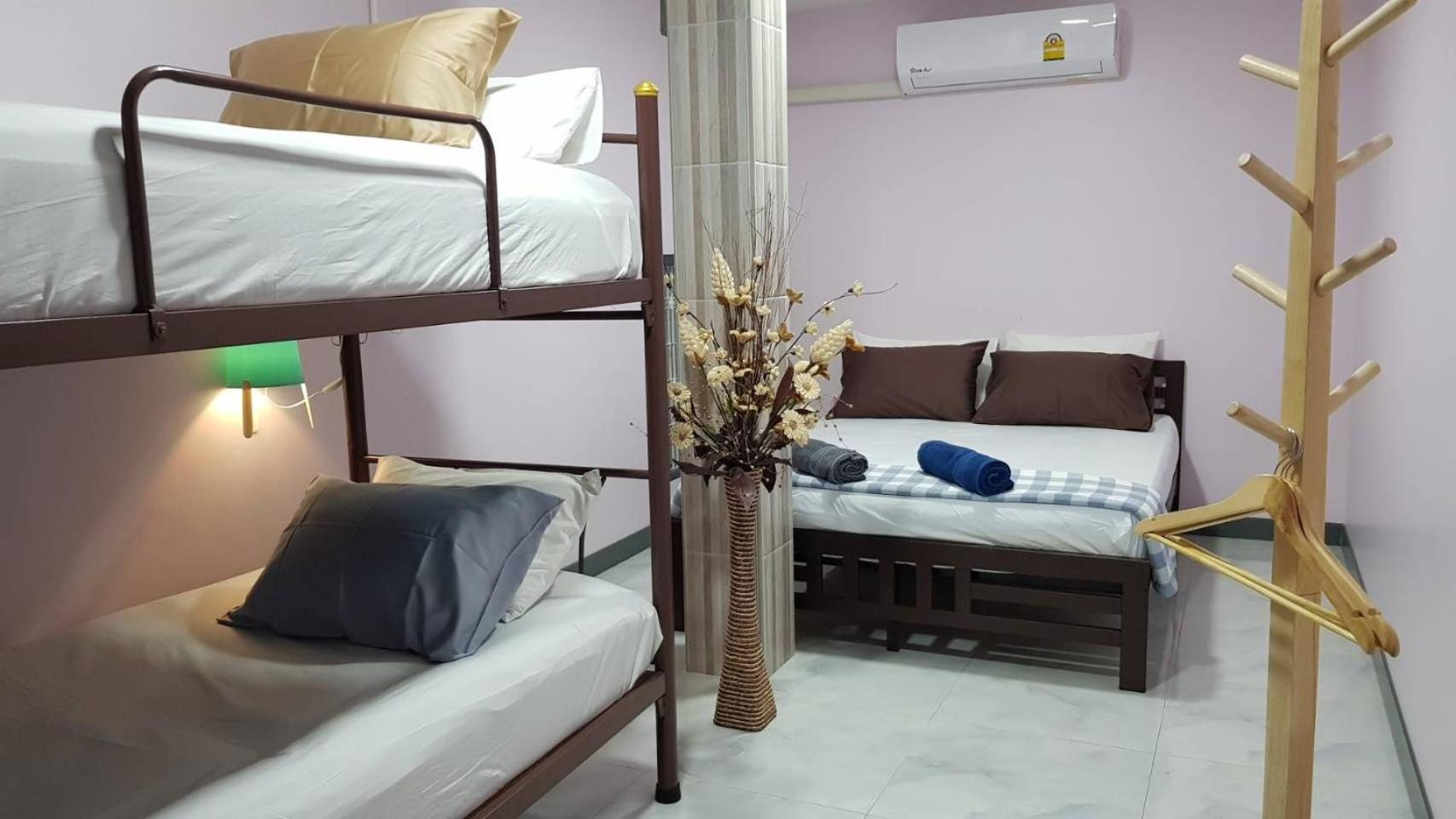 Baan U-Sabai บ้านอยู่สบาย