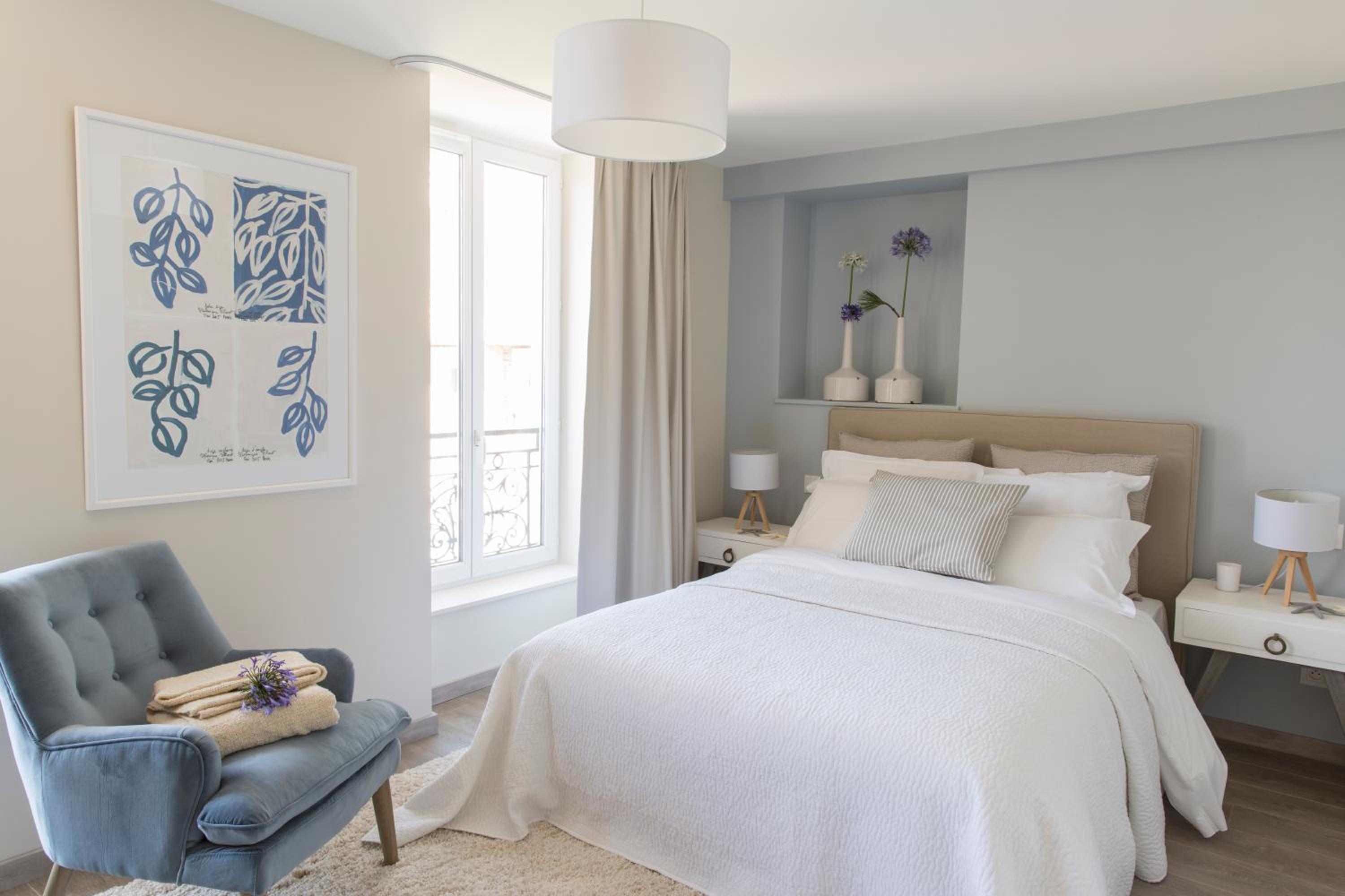 La Bourgeoise view 2