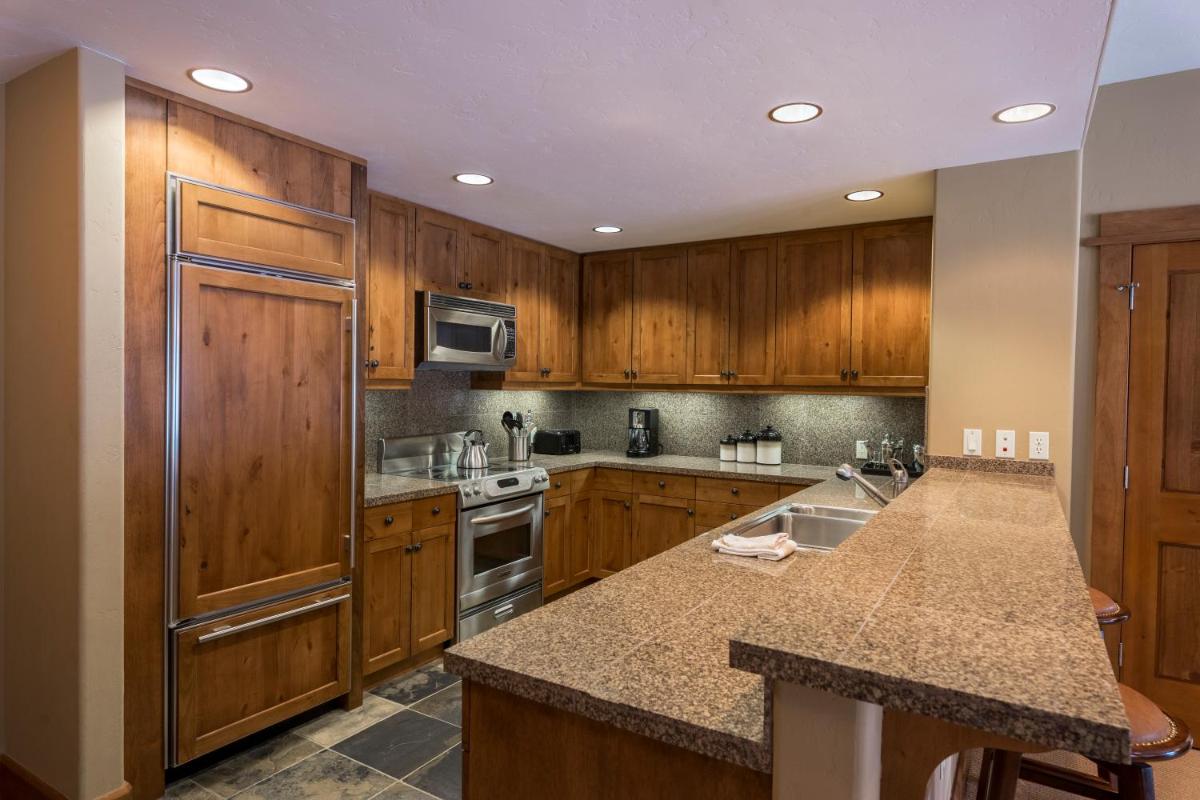 Lake Tahoe Vacations - Ski-in/Ski-out Village at Northstar Residence! - 310 Iron Horse South - Property Image 10