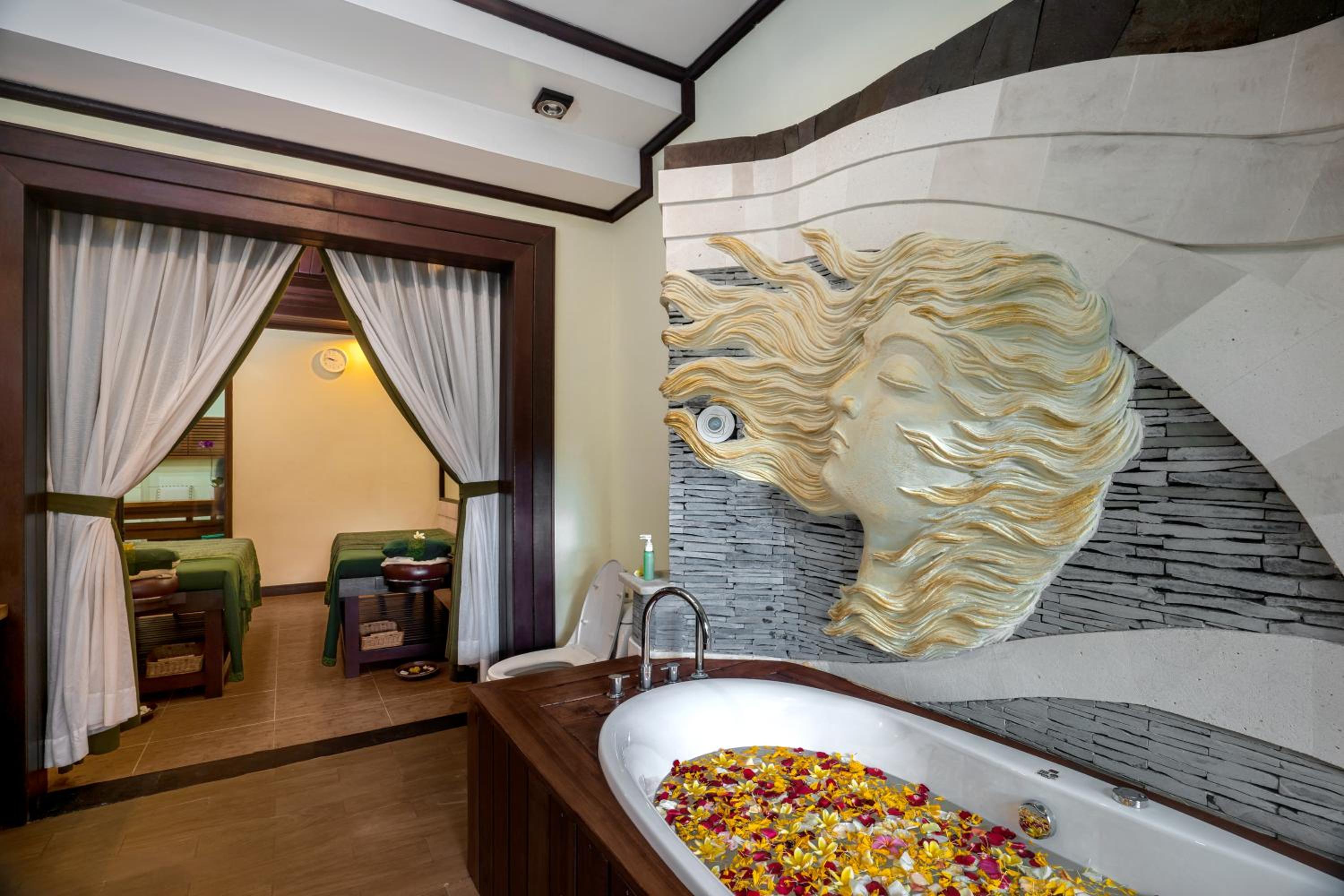 The Bali Dream Villa & Resort Echo Beach Canggu — photo 39