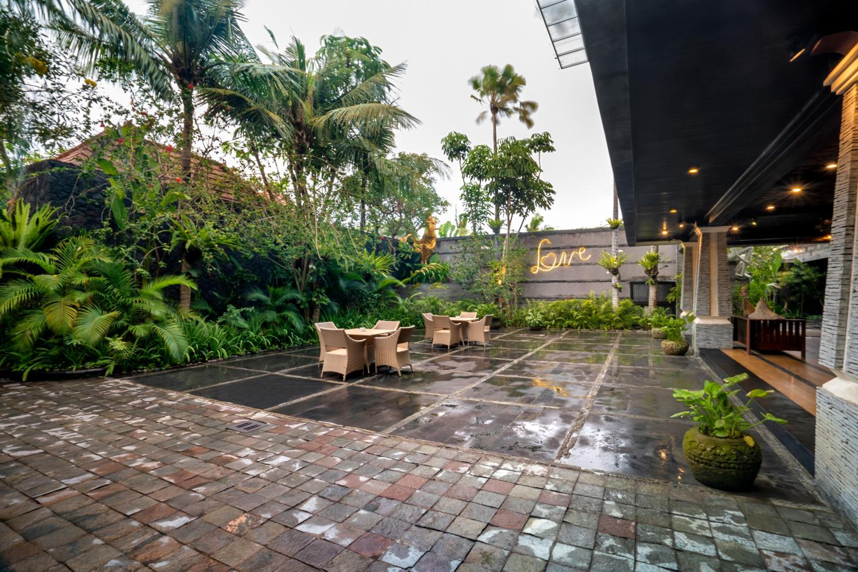 The Bali Dream Villa & Resort Echo Beach Canggu — photo 93