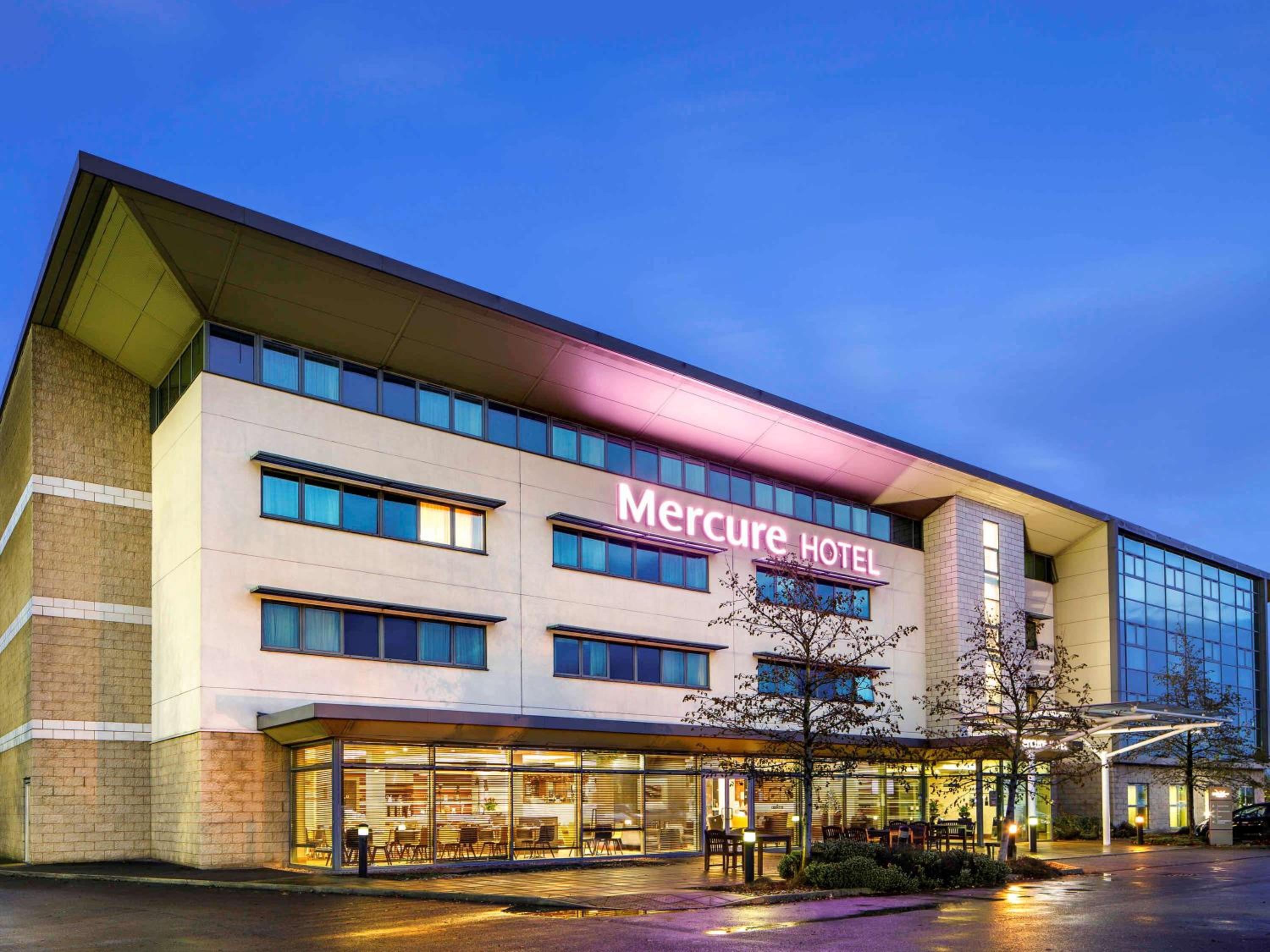 Hotel Mercure Sheffield Parkway - Image 1
