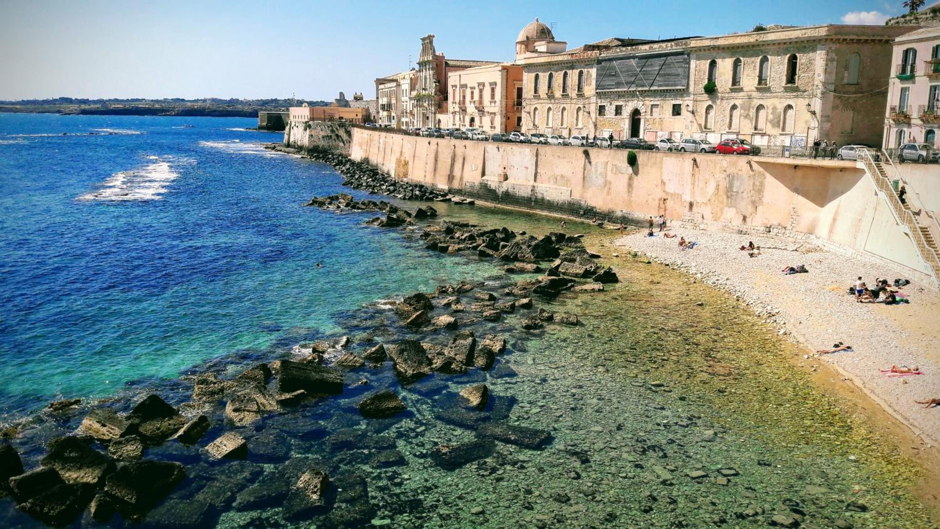 Incantevole appartamento in palazzo storico Ortigia