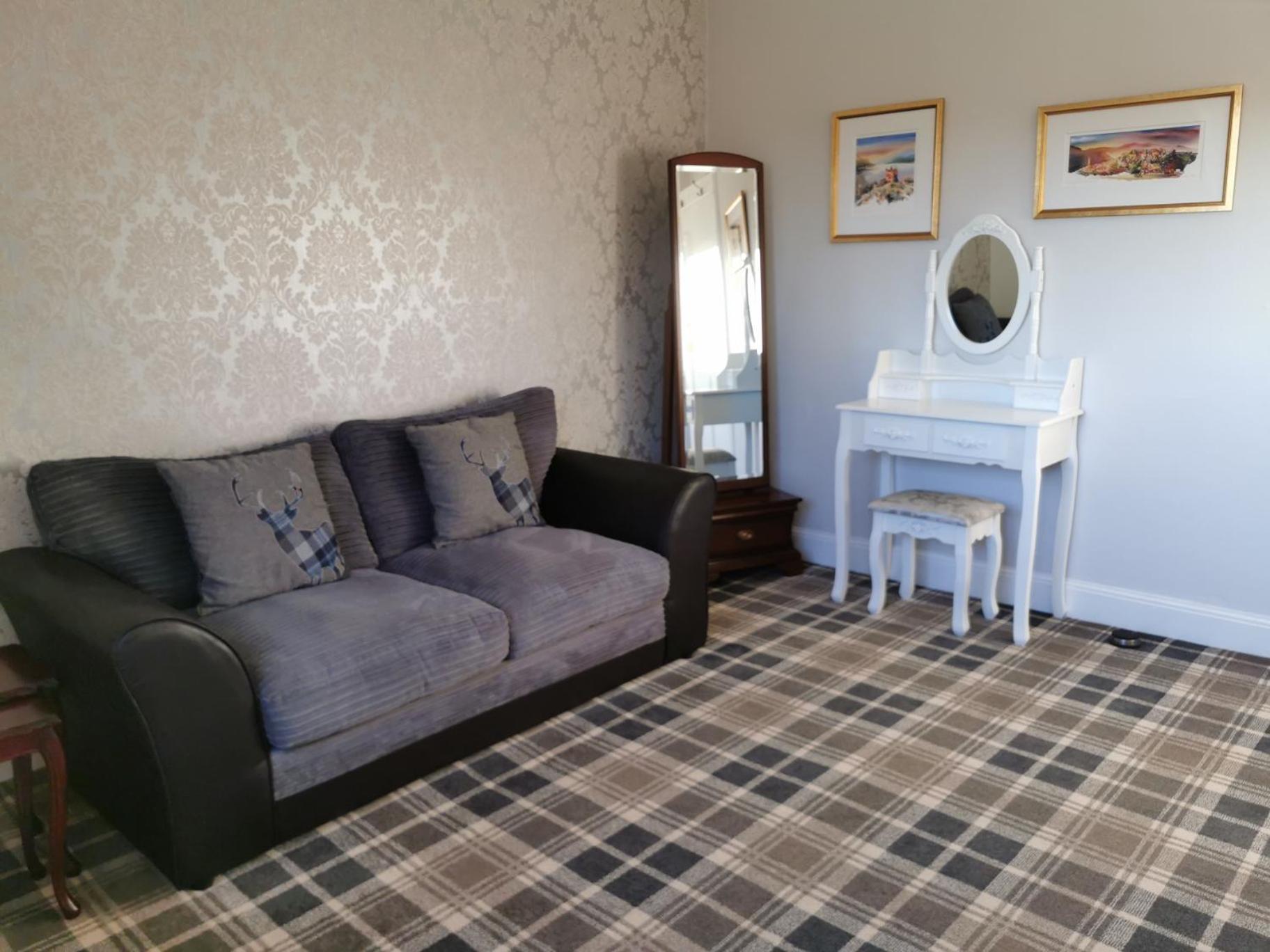 The Knowe Guest House