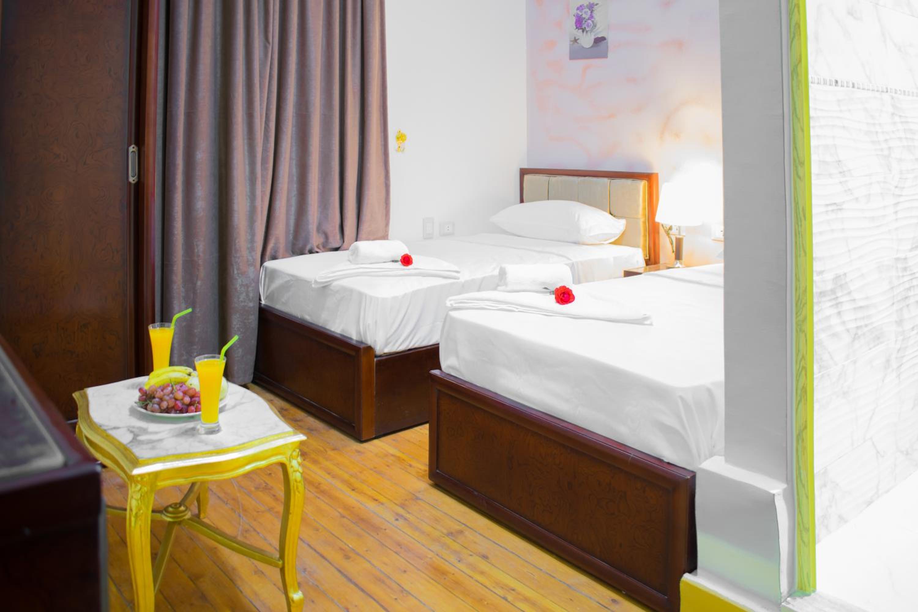 Golden Palace Hotel