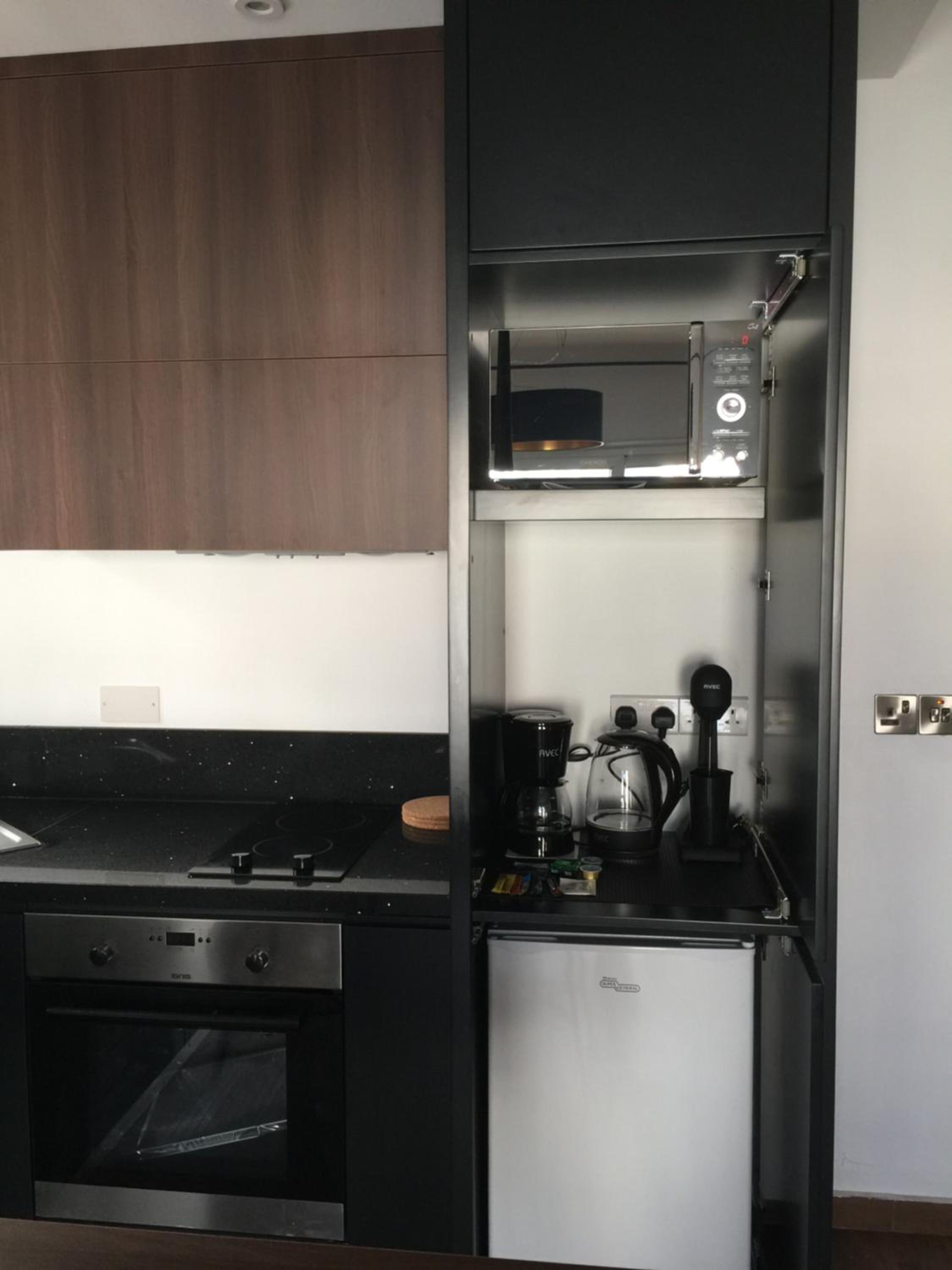 Pearl City View Apartment