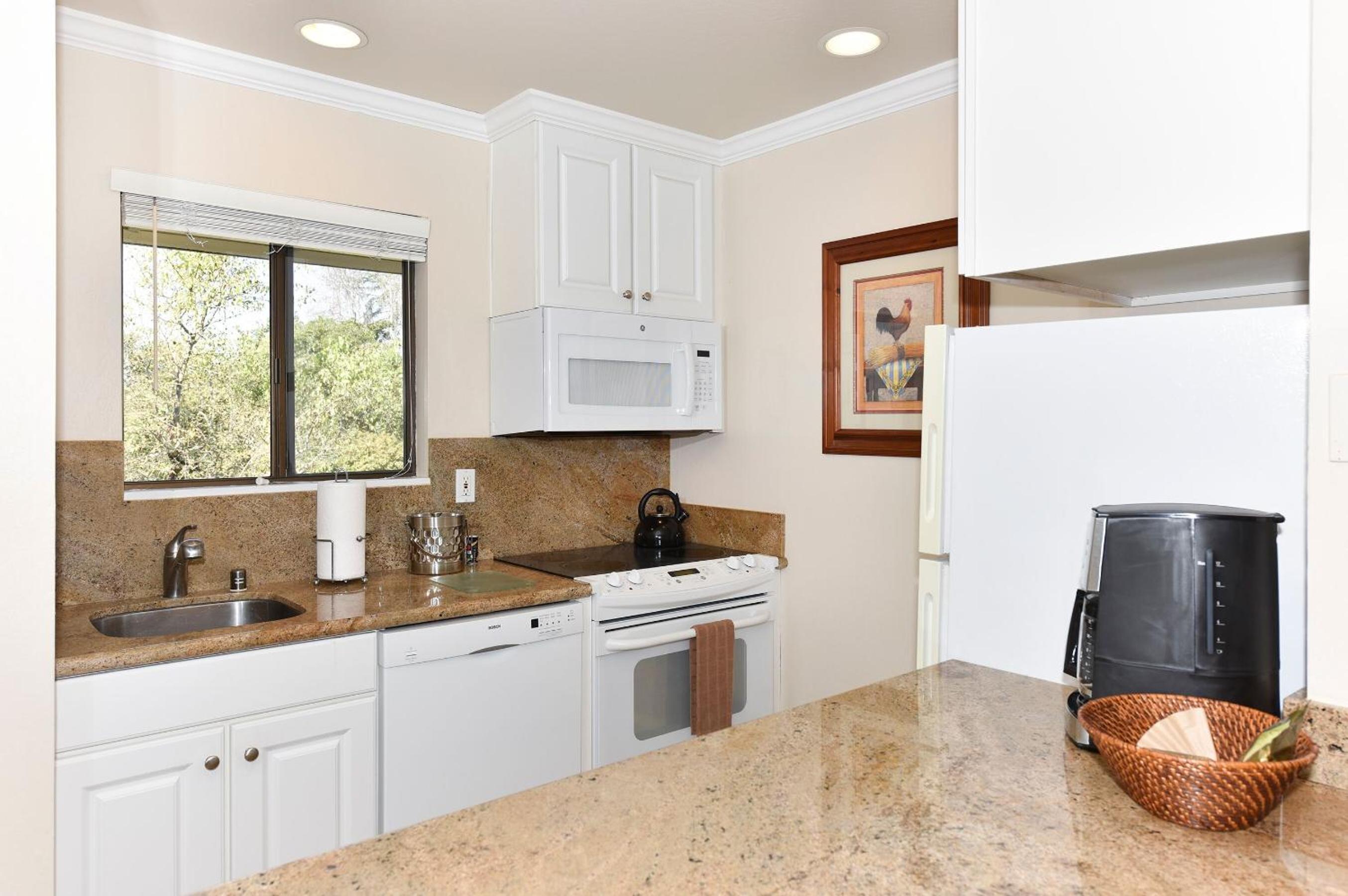 Maui Vacations - 702 Cottages at Silverado condo - Property Image 4
