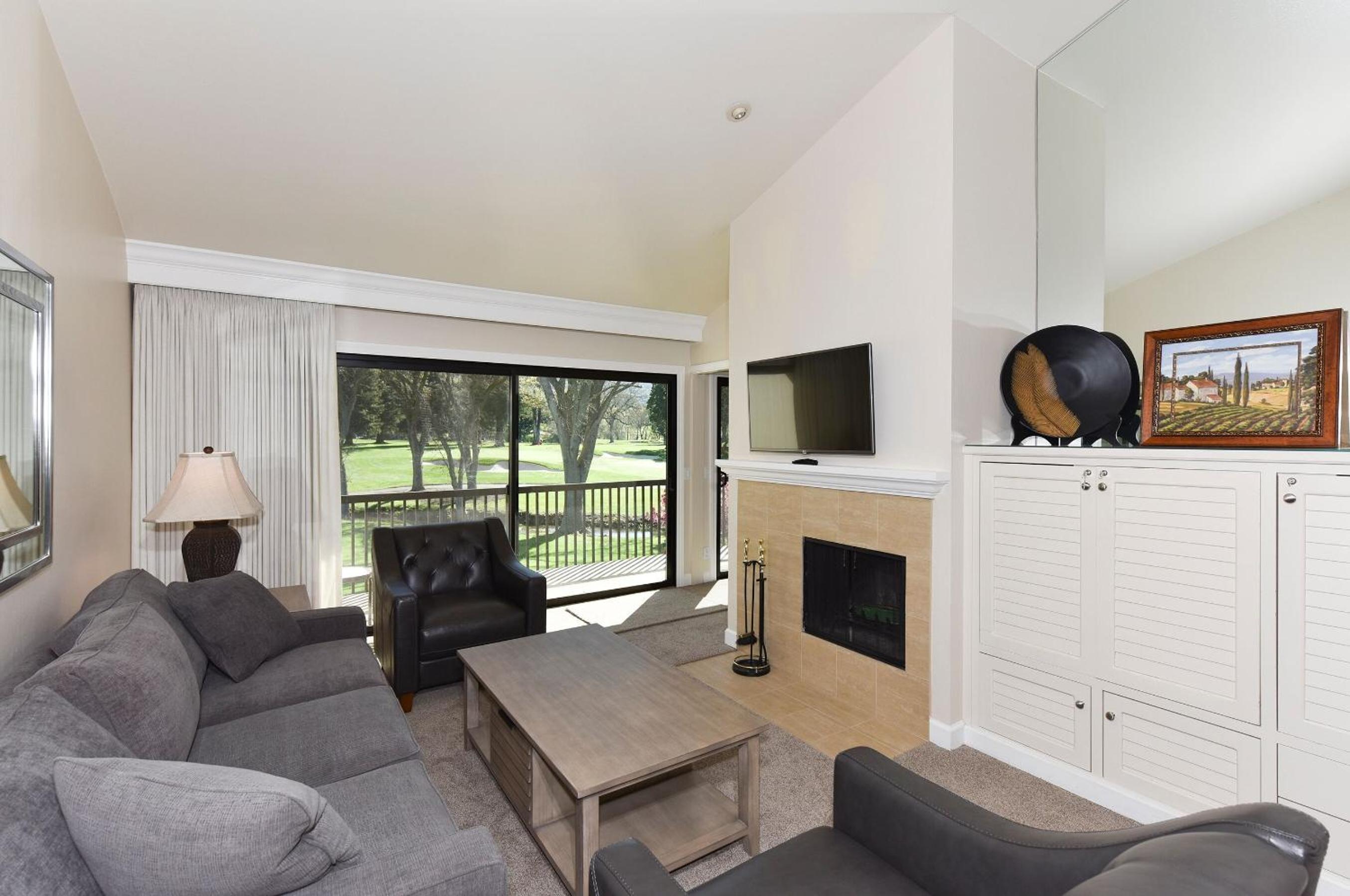 Maui Vacations - 702 Cottages at Silverado condo - Property Image 1