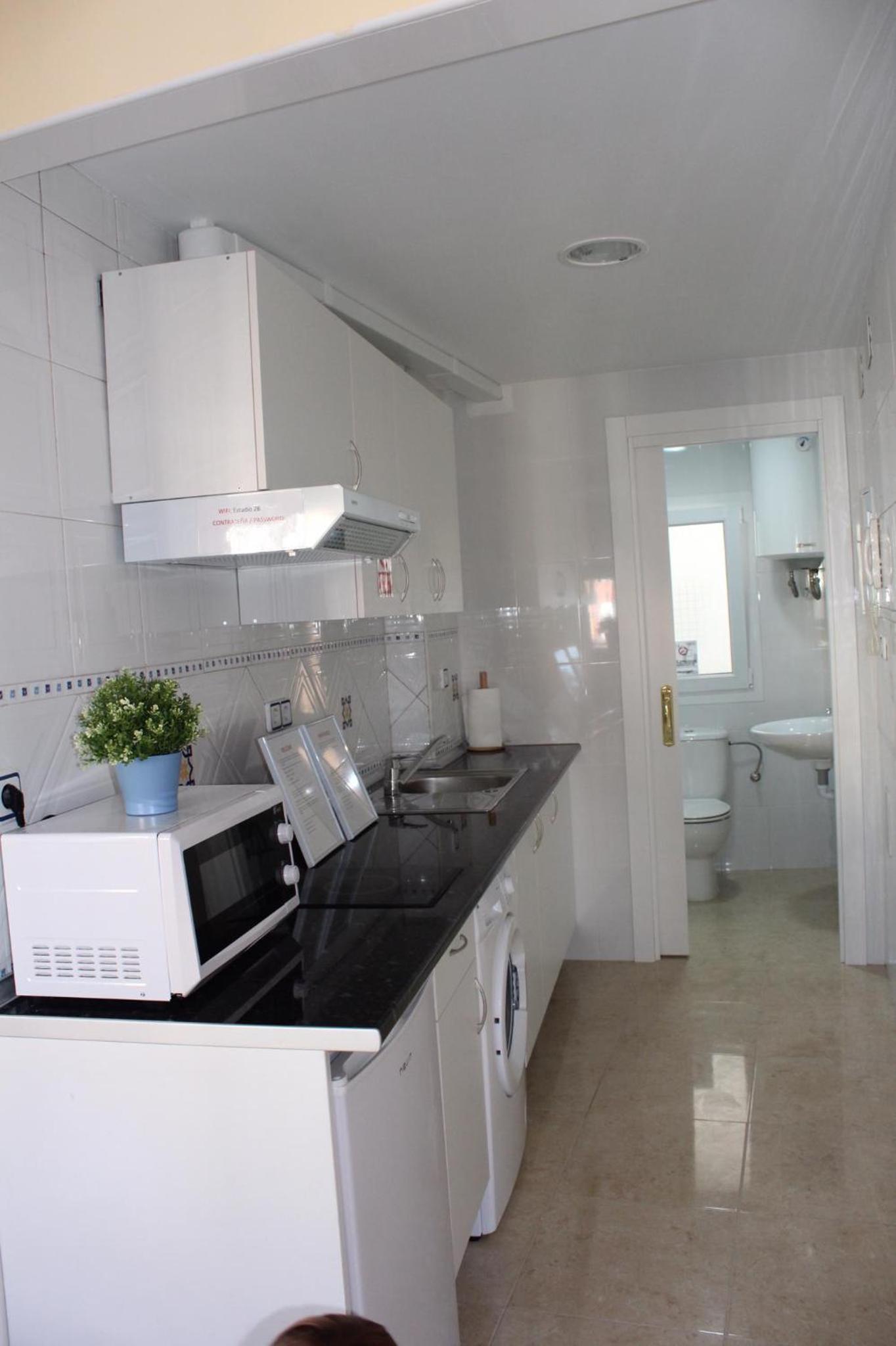 Nice and New Studio with balcony close to the city 2ºB