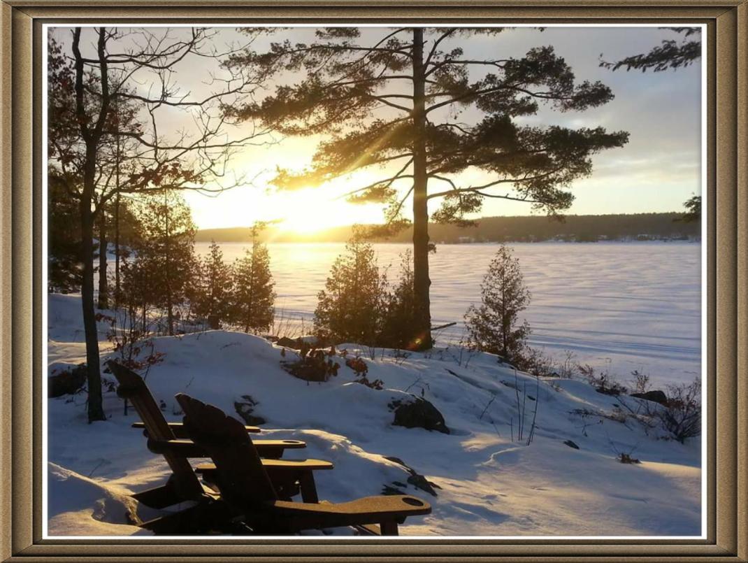 Westwind Inn on the Lake