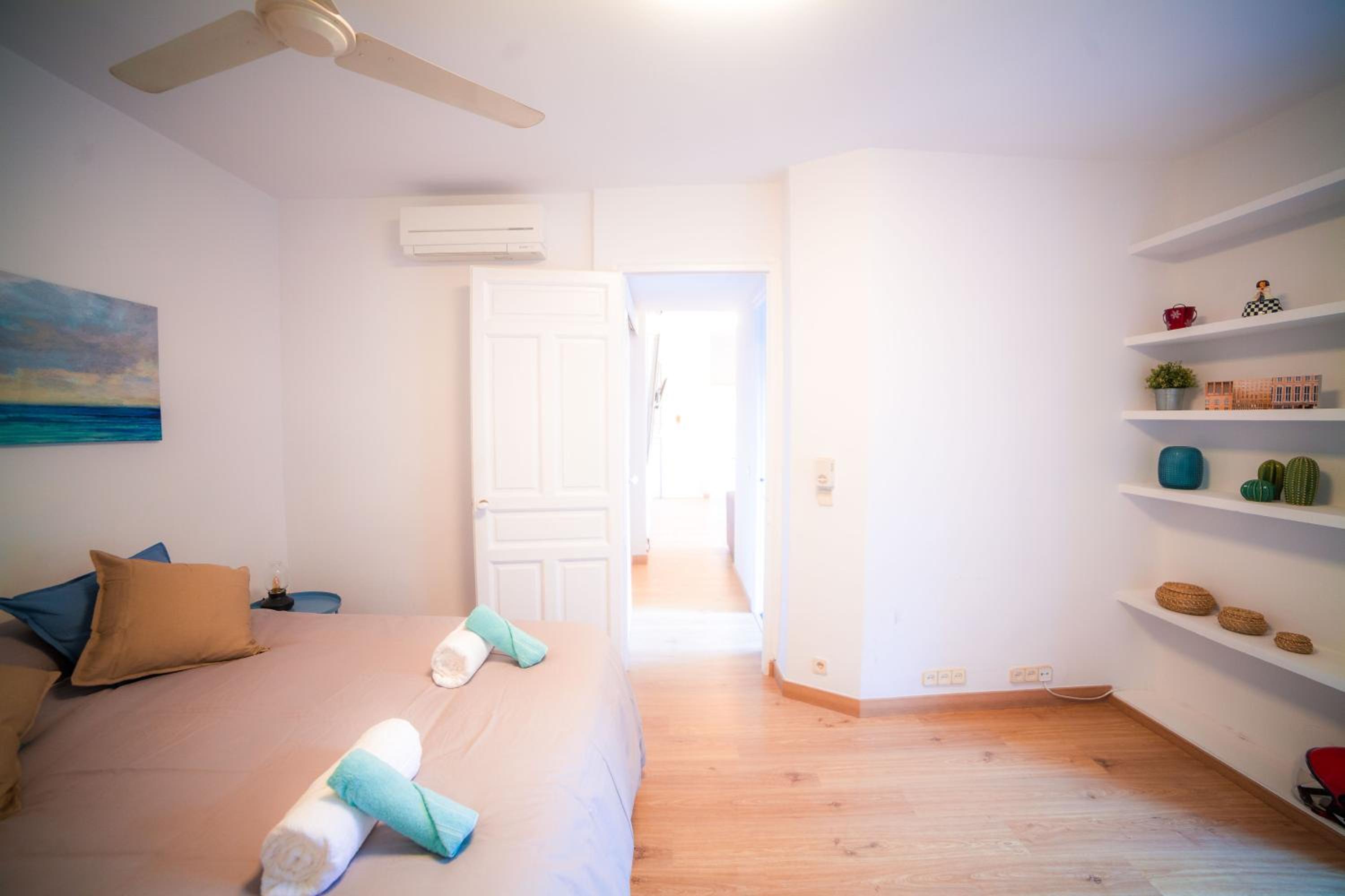 Apartment Madrid-Chueca view 3