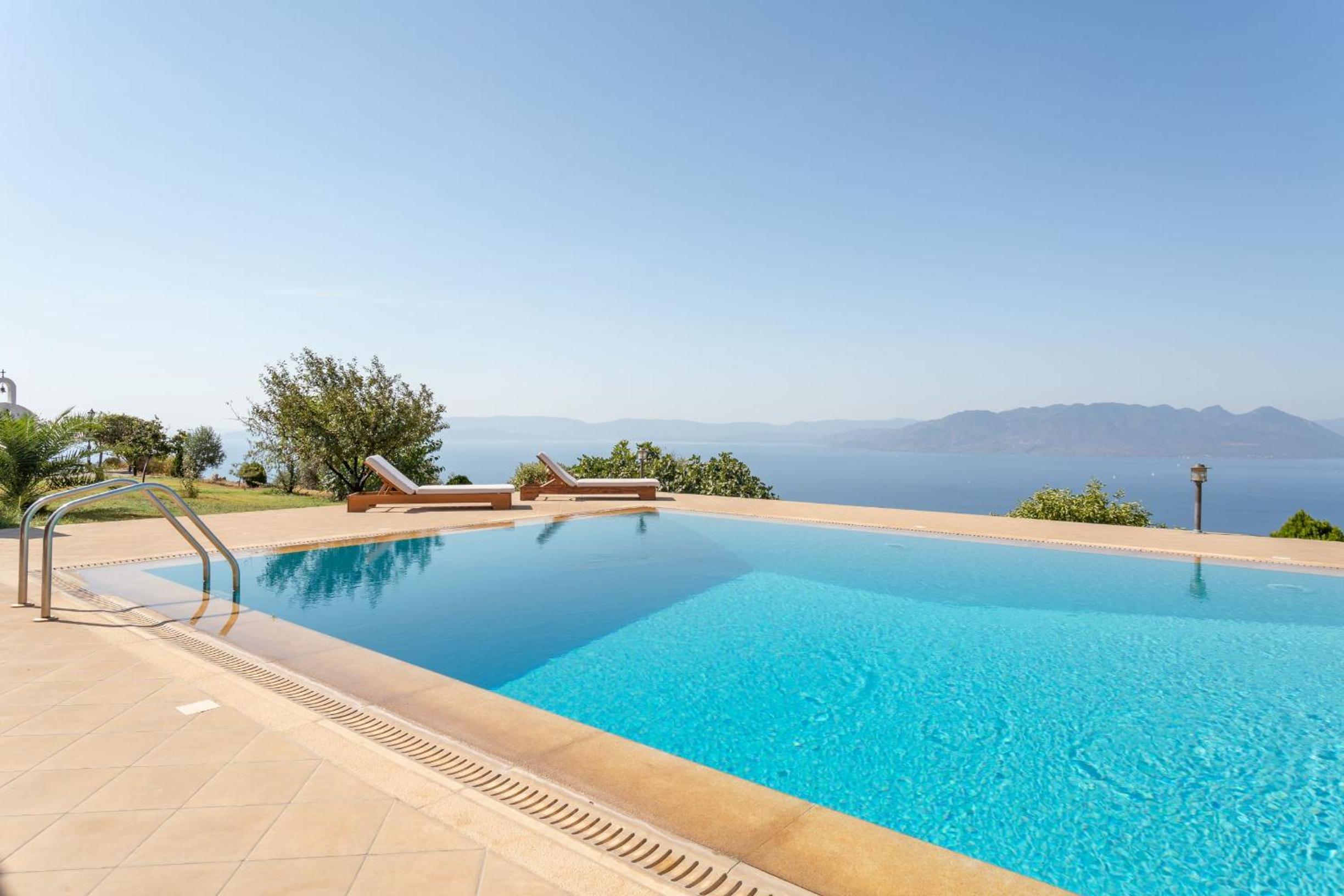Villa Archangelos Aegina view 5