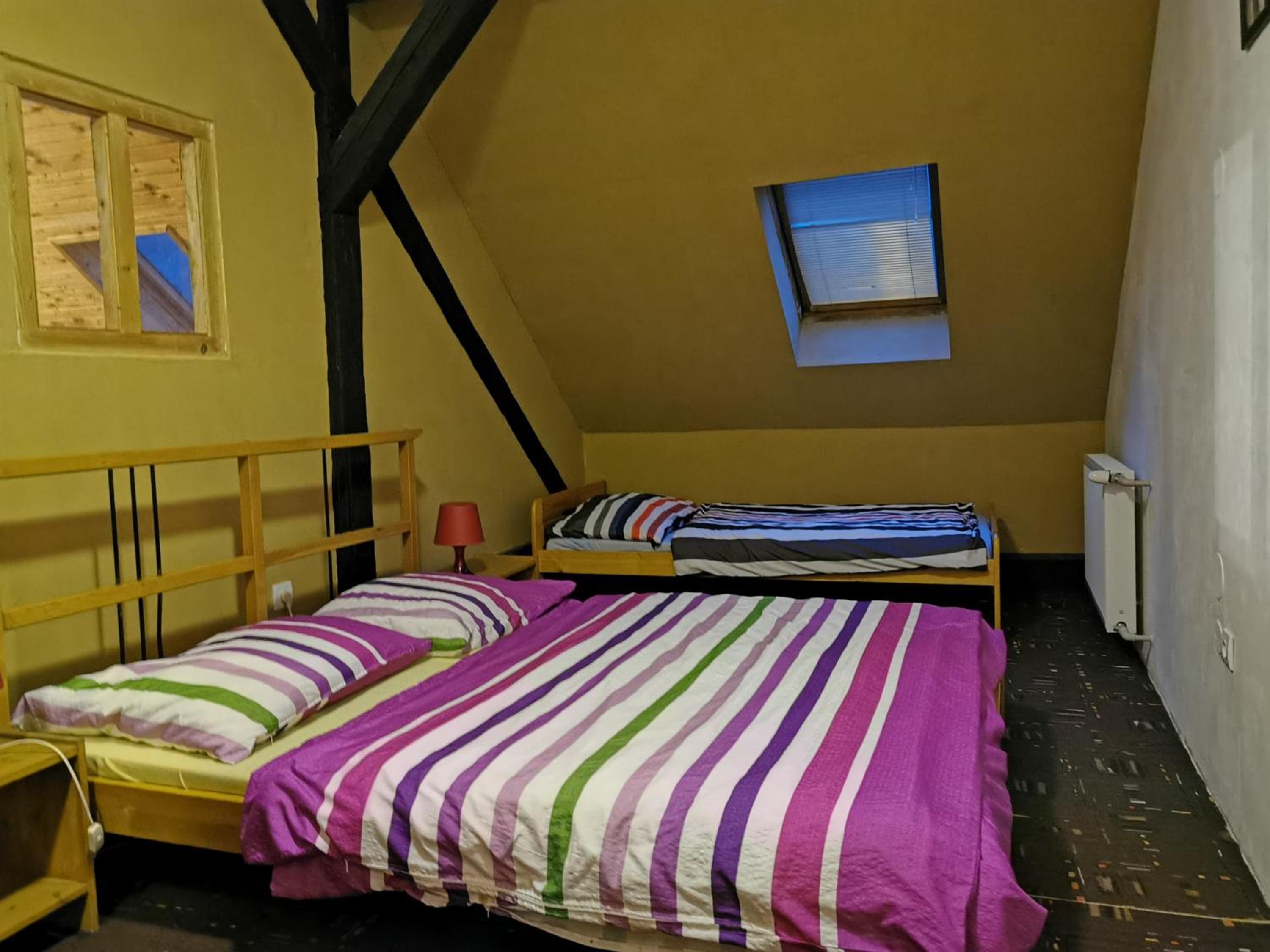 Photo 18