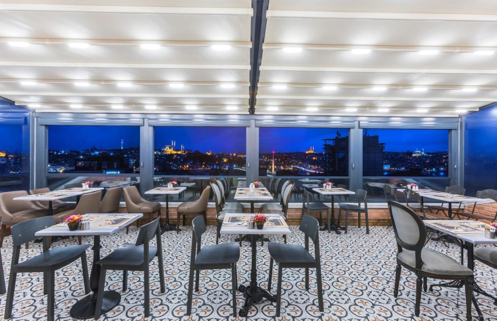 Meroddi La Porta Otel - Image 17