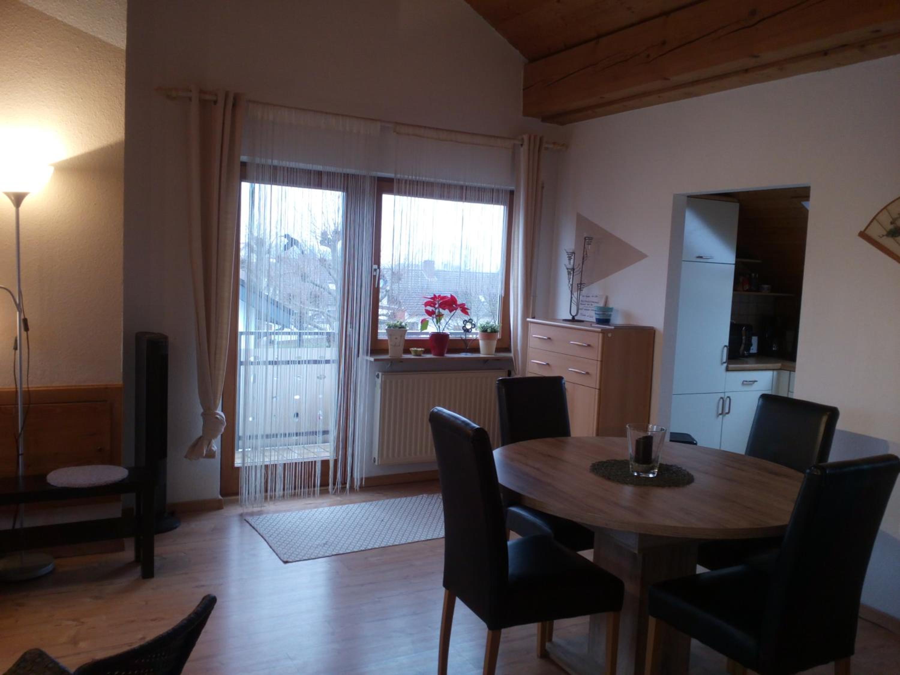 Gaestehaus Kasper en Kenzingen — kitchen