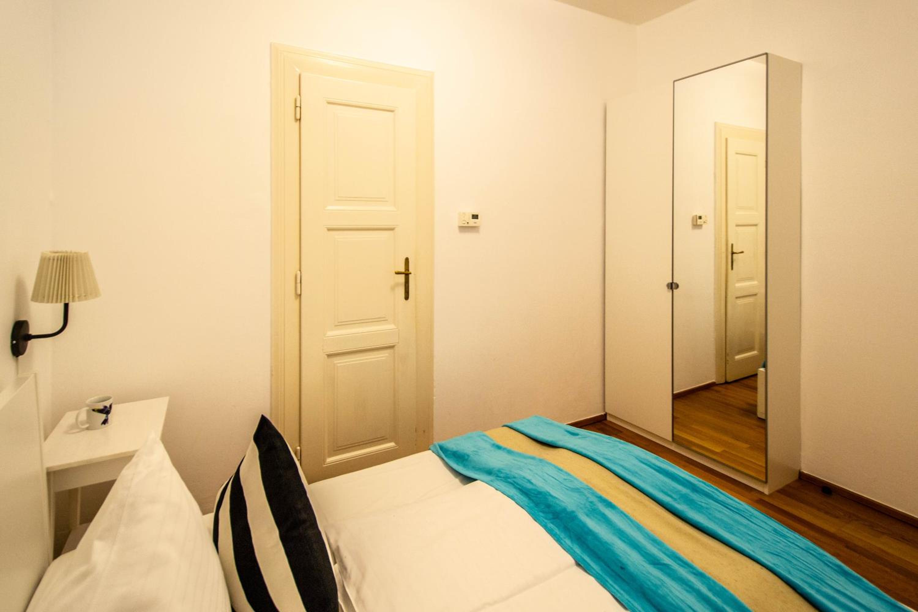 Labyrinth apartments by Ruterra