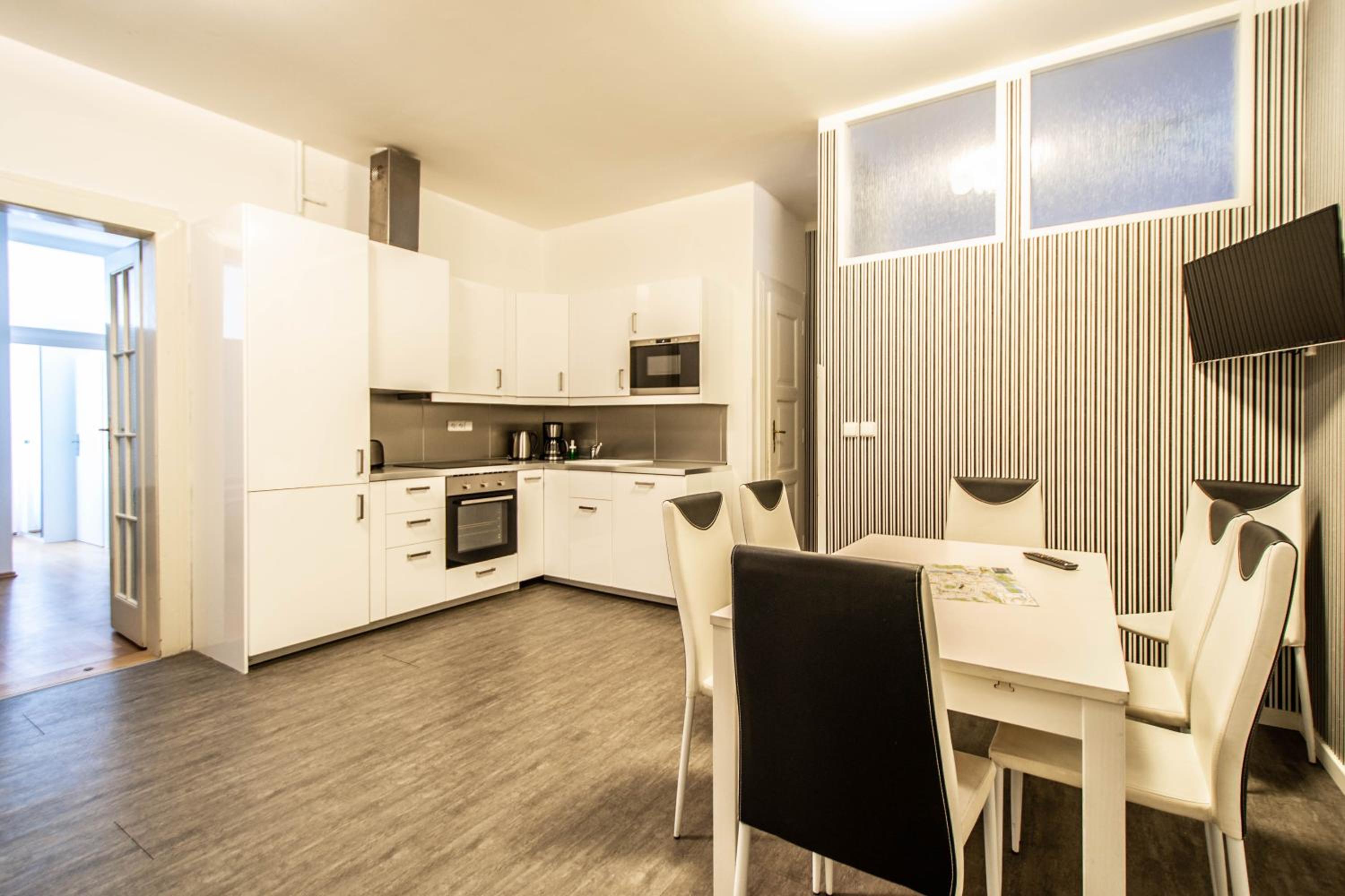 Labyrinth apartments by Ruterra