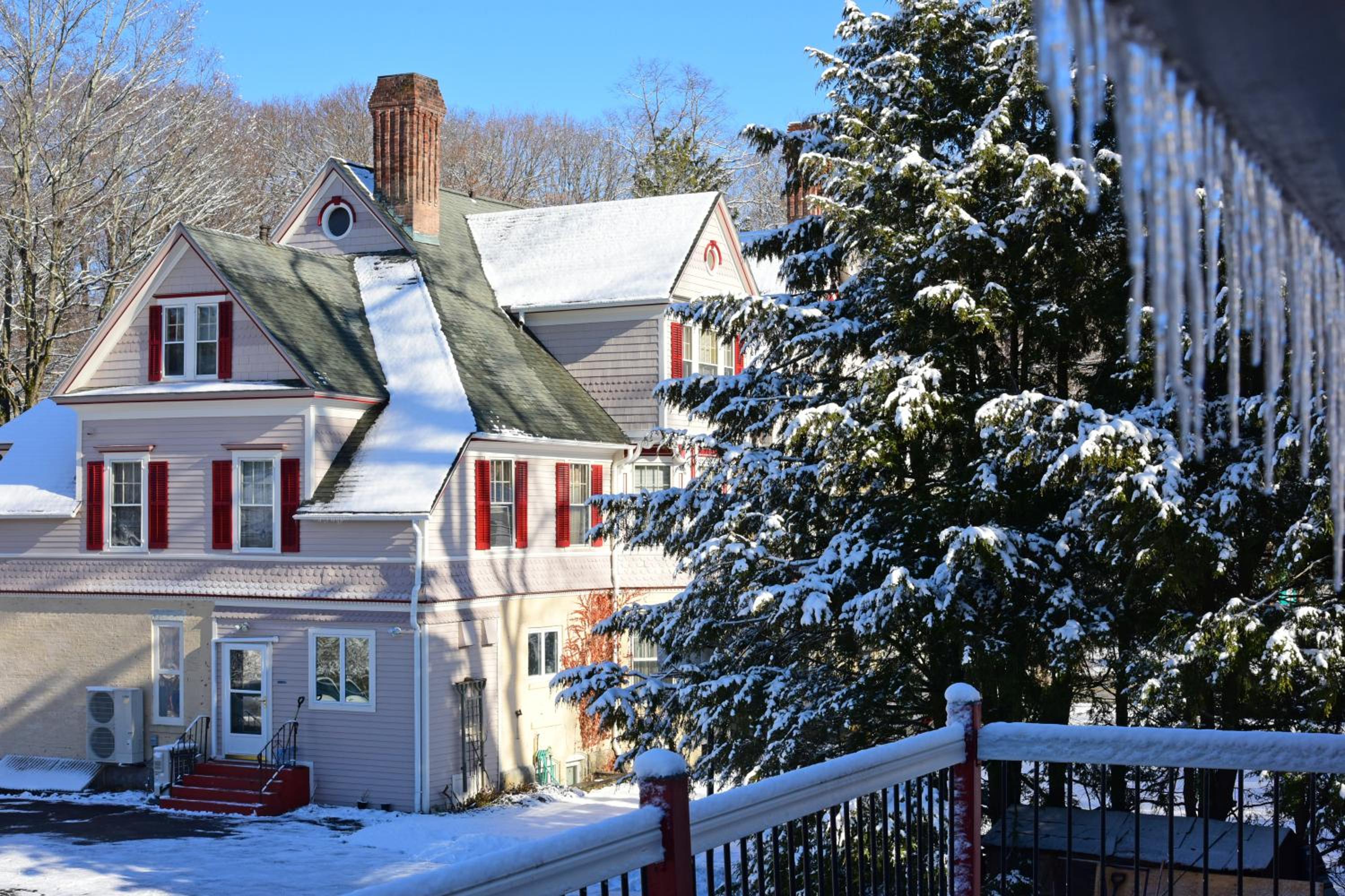 Wainwright Inn