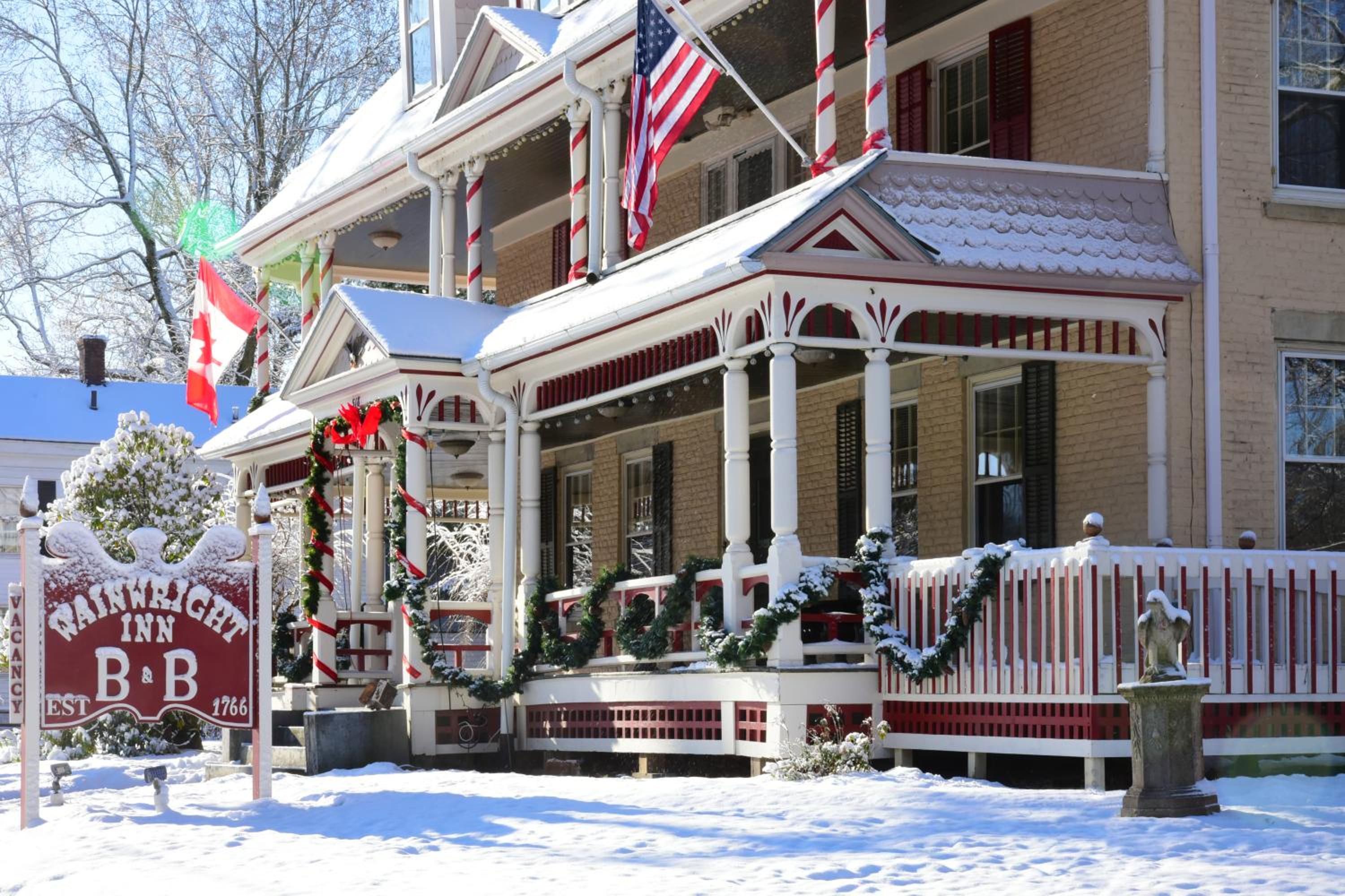 Wainwright Inn