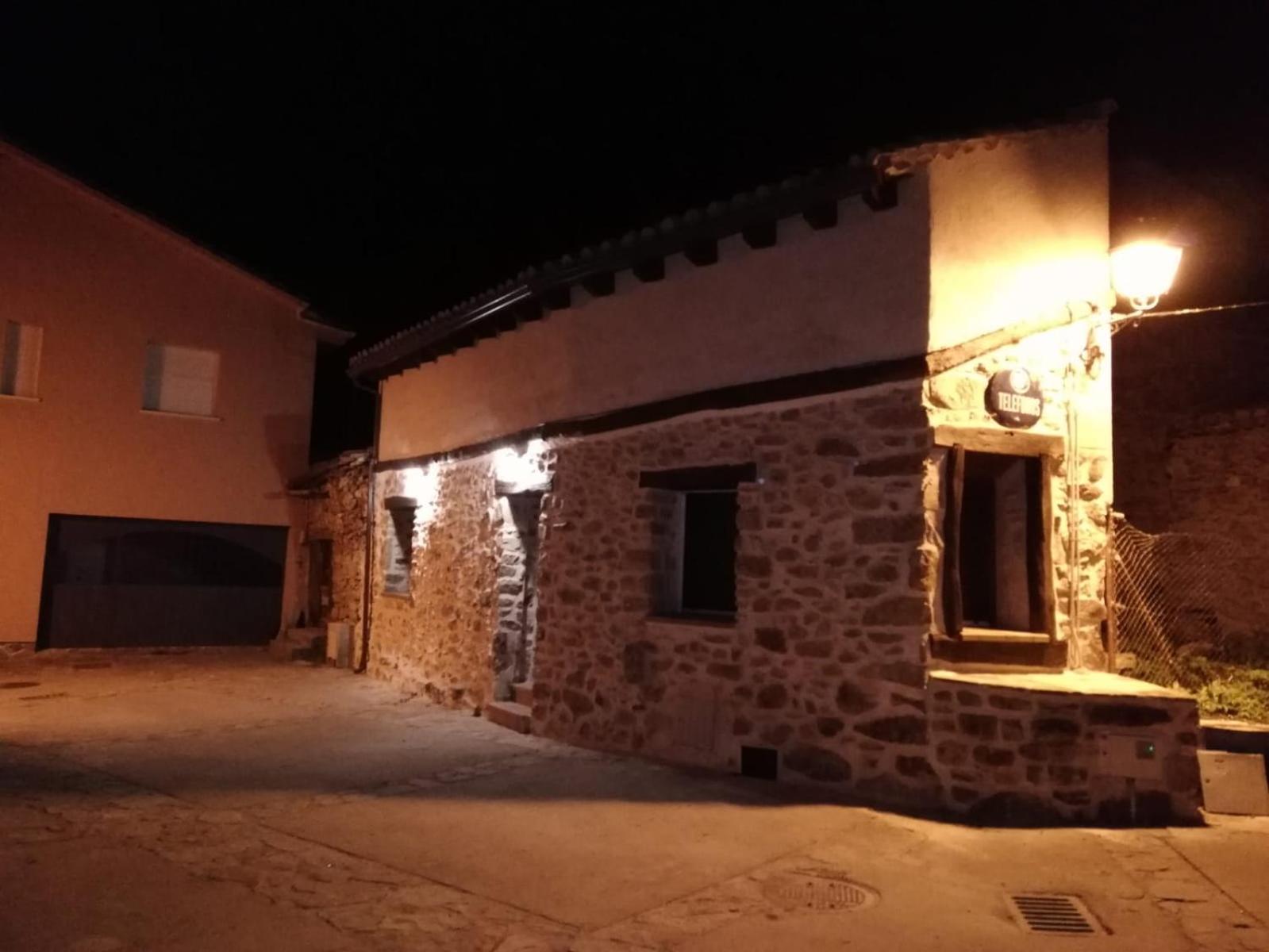 La Casita de Teléfonos view 3