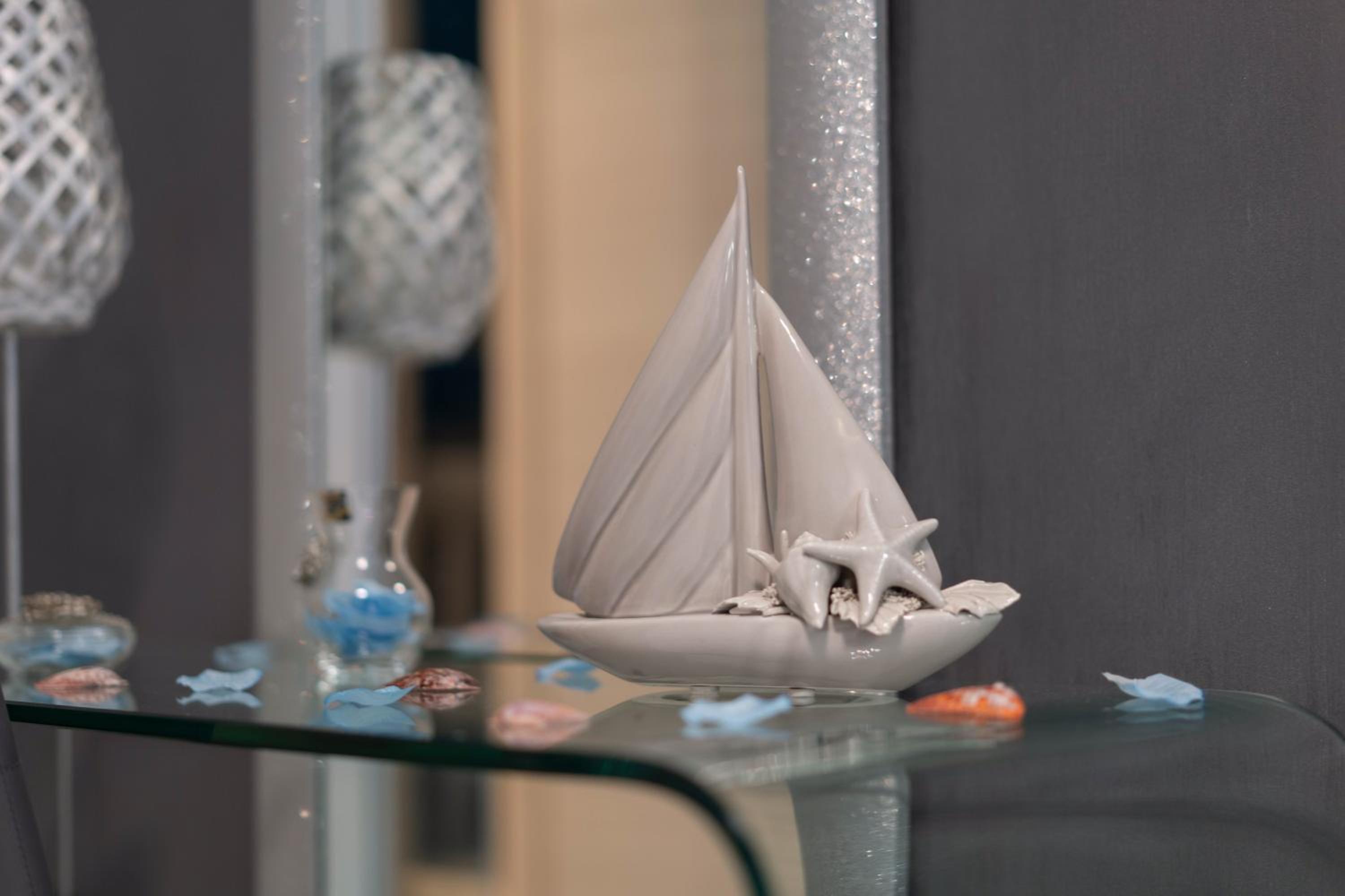 New In! Syrenuse at Santa Lucia