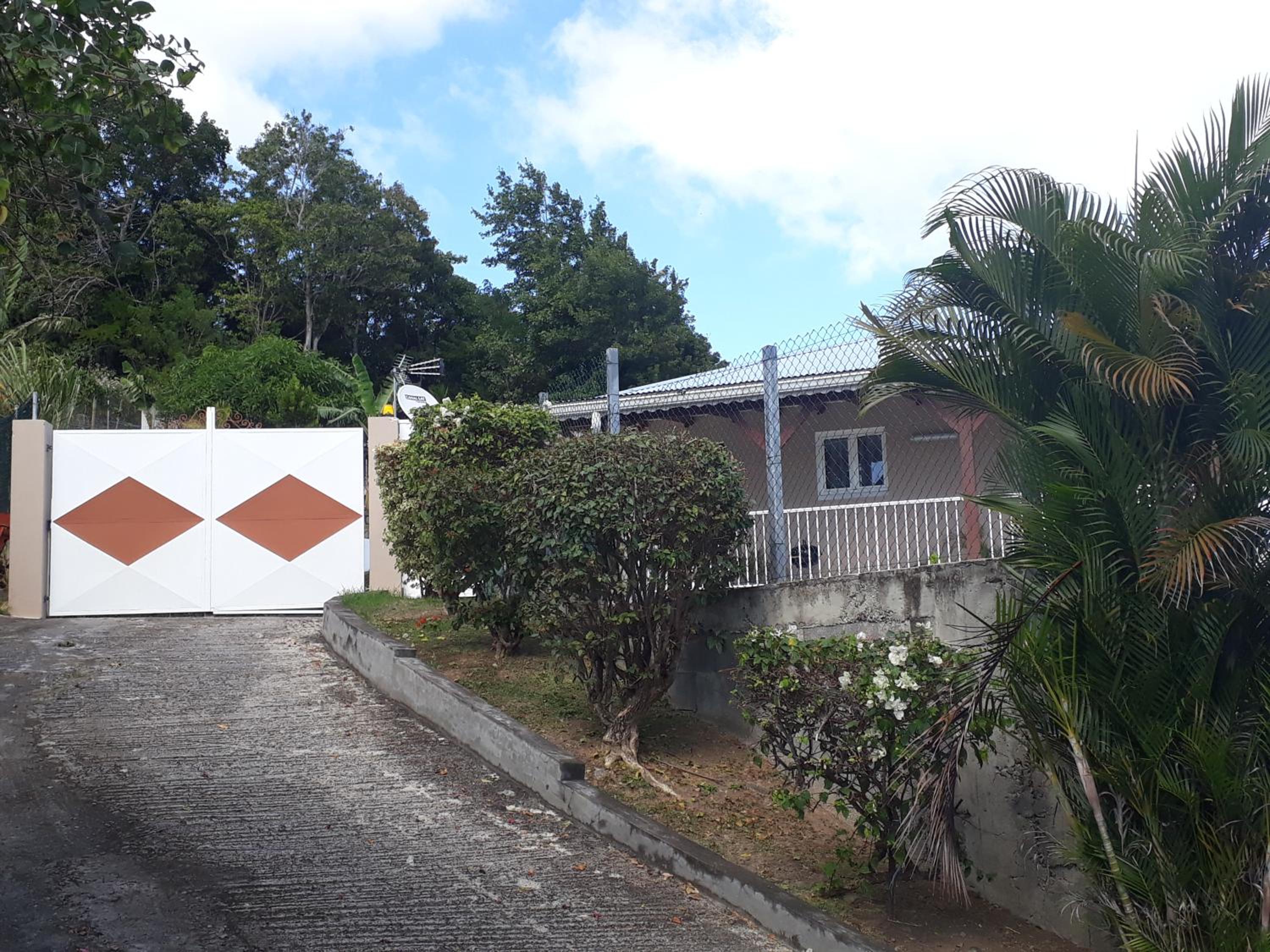 Villa les Alizés view 2
