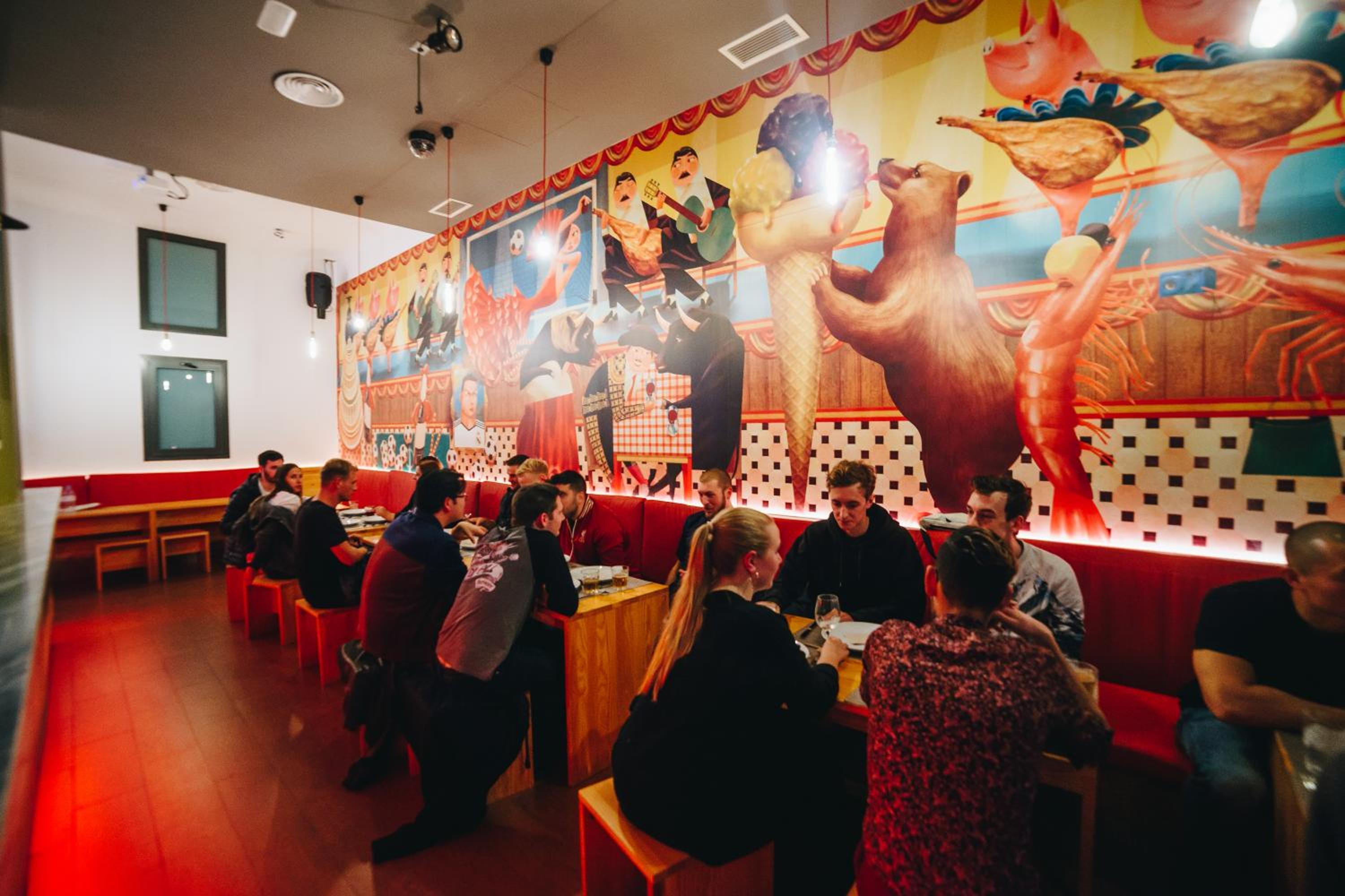 dining